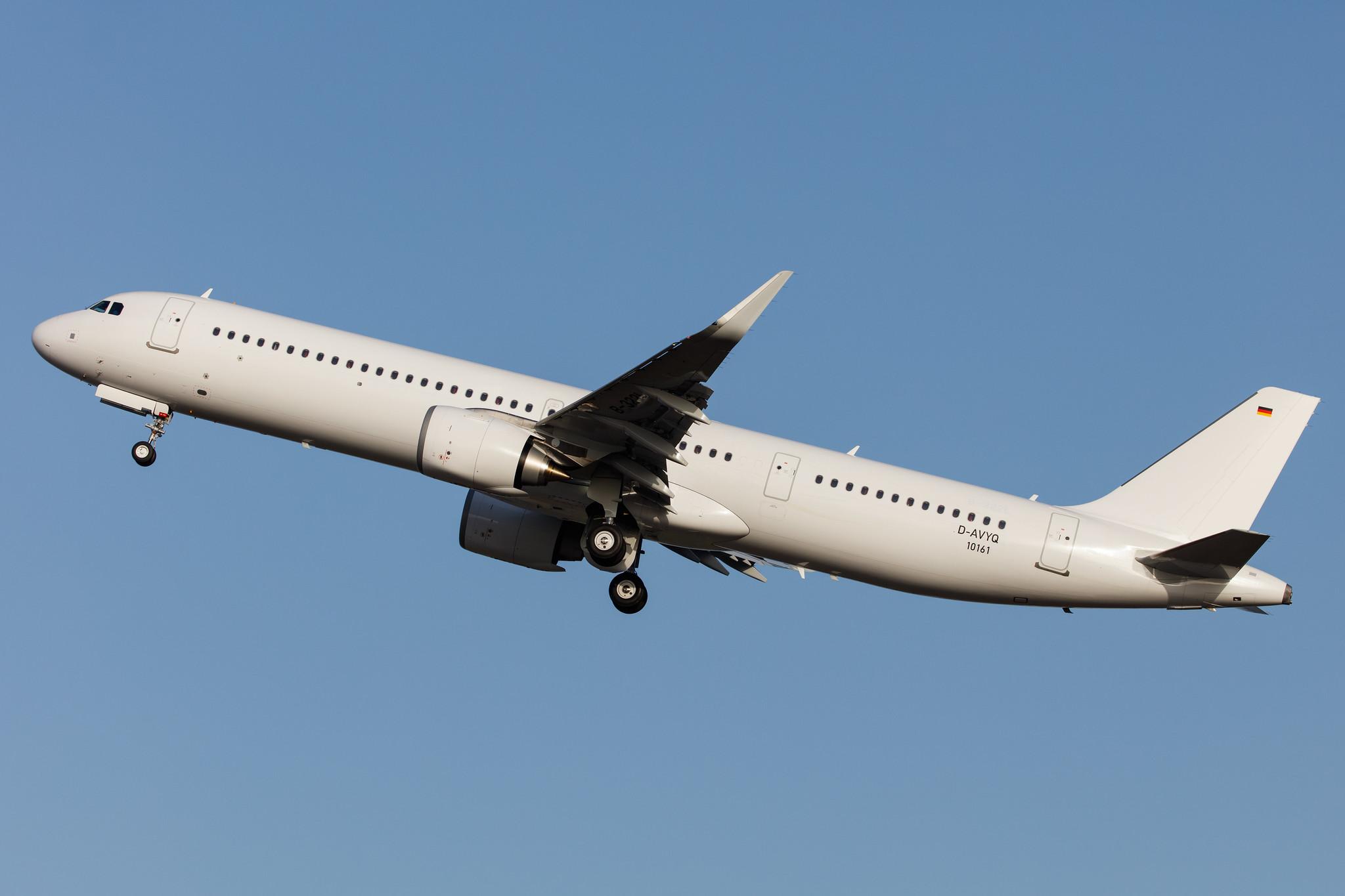 Hamburg Finkenwerder: Capital Airlines (JD / CBJ) | Airbus A321-251NX A21N | D-AVYQ | MSN 10161