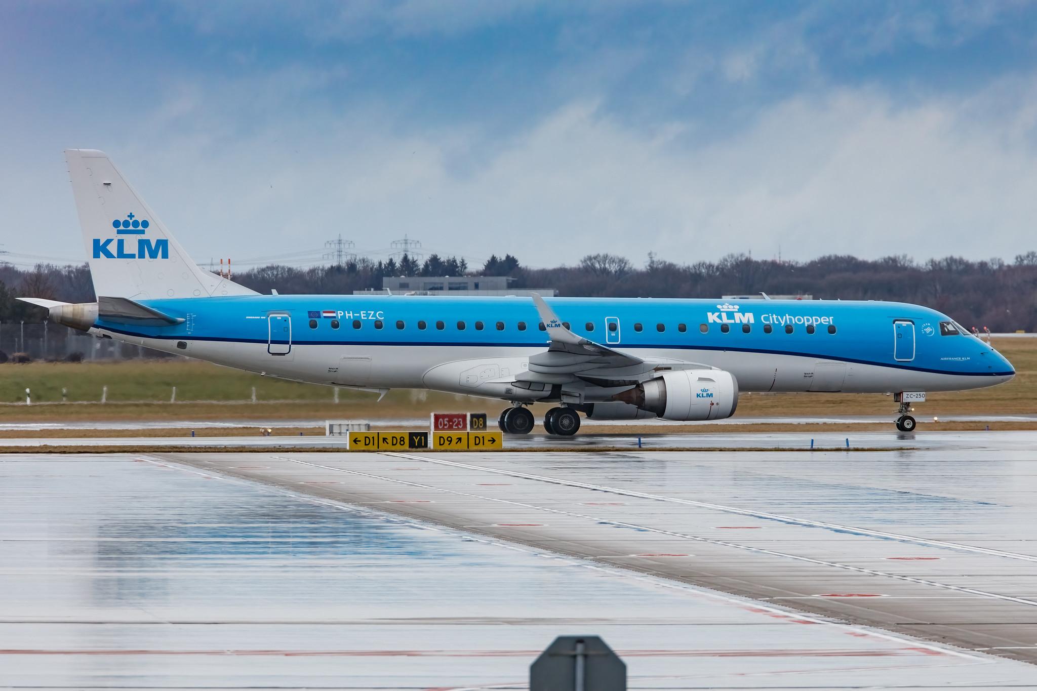 Hamburg Airport: KLM (KL / KLM) | Operator: KLM Cityhopper |  Embraer E190STD E190 | PH-EZC | MSN 19000250