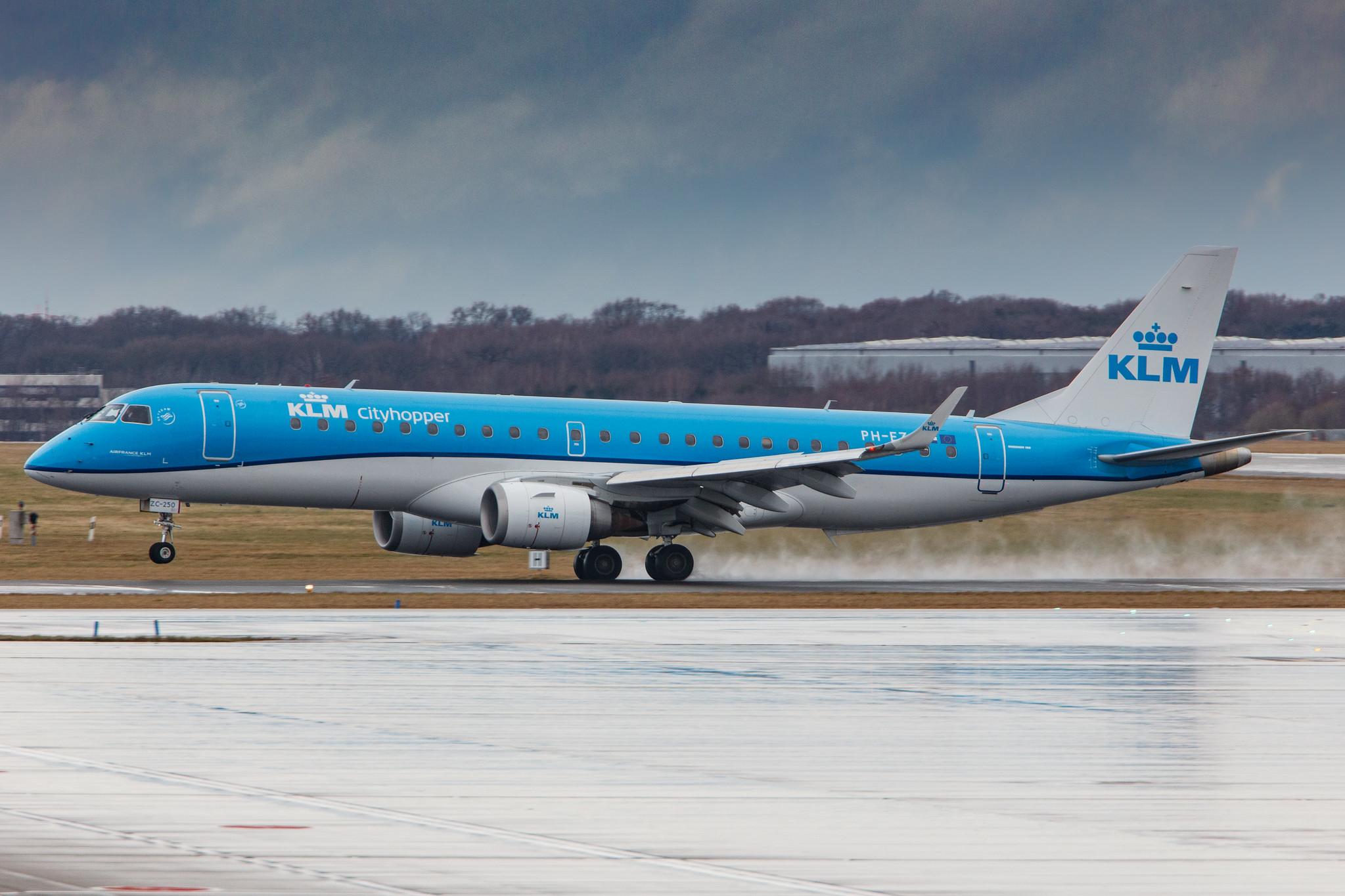 Hamburg Airport: KLM (KL / KLM) | Operator: KLM Cityhopper |  Embraer E190STD E190 | PH-EZC | MSN 19000250
