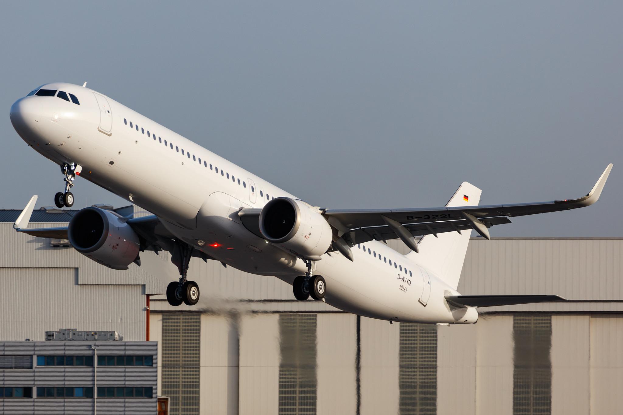 Hamburg Finkenwerder: Capital Airlines (JD / CBJ) | Airbus A321-251NX A21N | D-AVYQ | MSN 10161