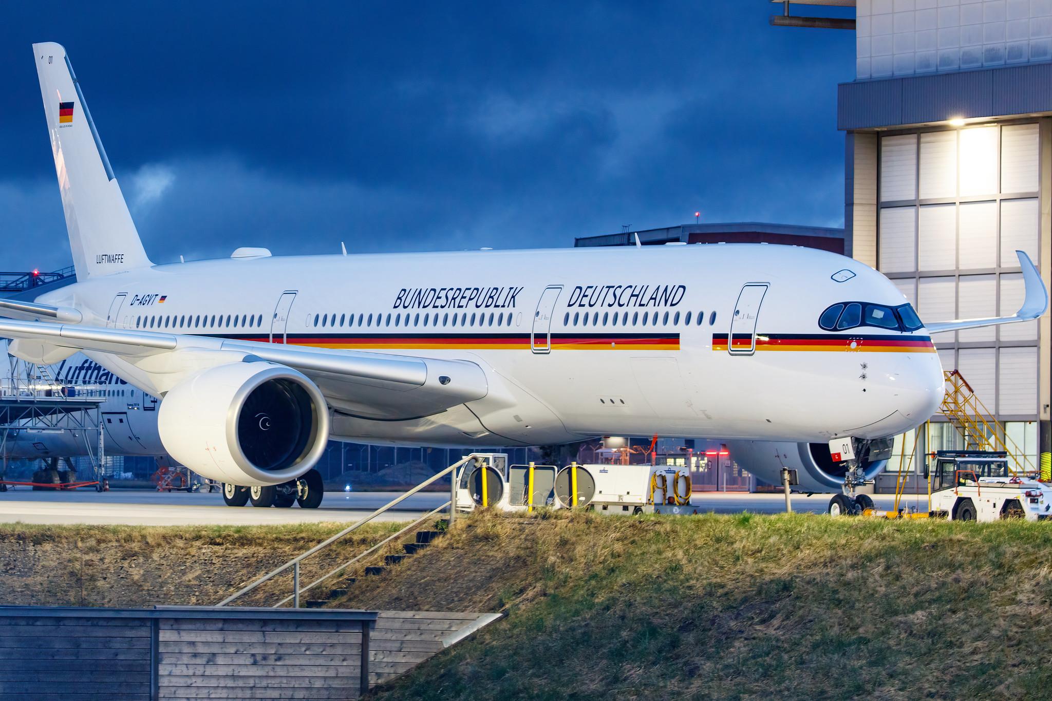 Hamburg Airport: German Air Force (/ GAF) |  Airbus A350-941CJ A359 | D-AGVT | MSN 468