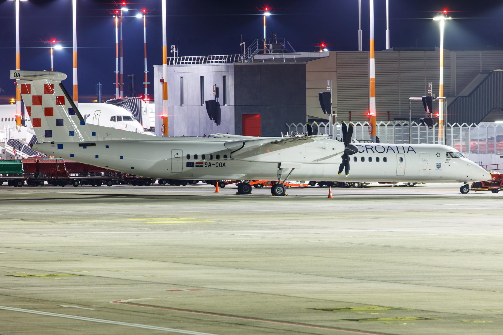 Hamburg Airport: Croatia Airlines (OU / CTN) |  De Havilland Canada Dash 8-400 DH8D | 9A-CQA | MSN 4205