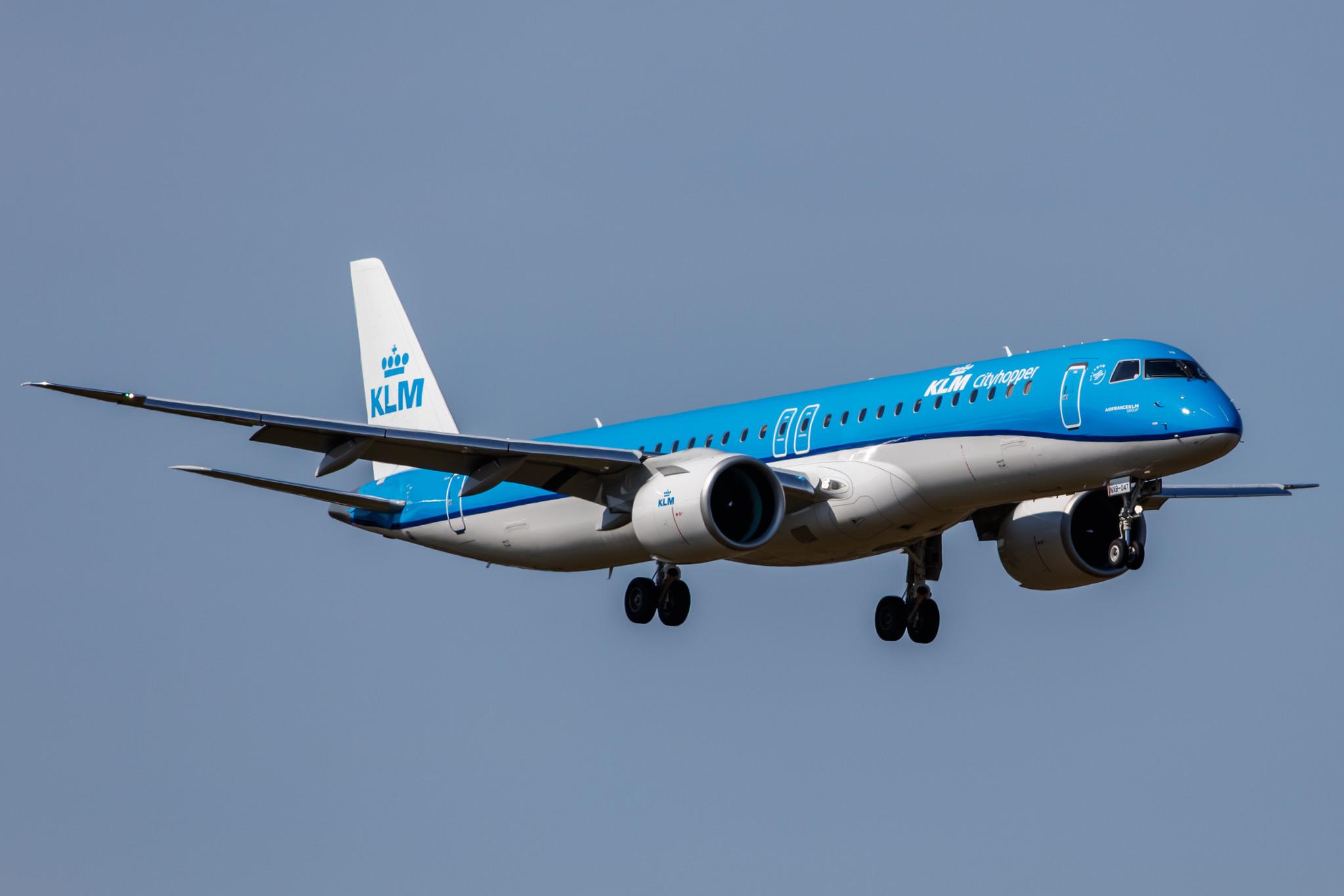 Hamburg Airport: KLM (KL / KLM) | Operator: KLM Cityhopper |  Embraer E195-E2 E295 | PH-NXB | MSN 19020047