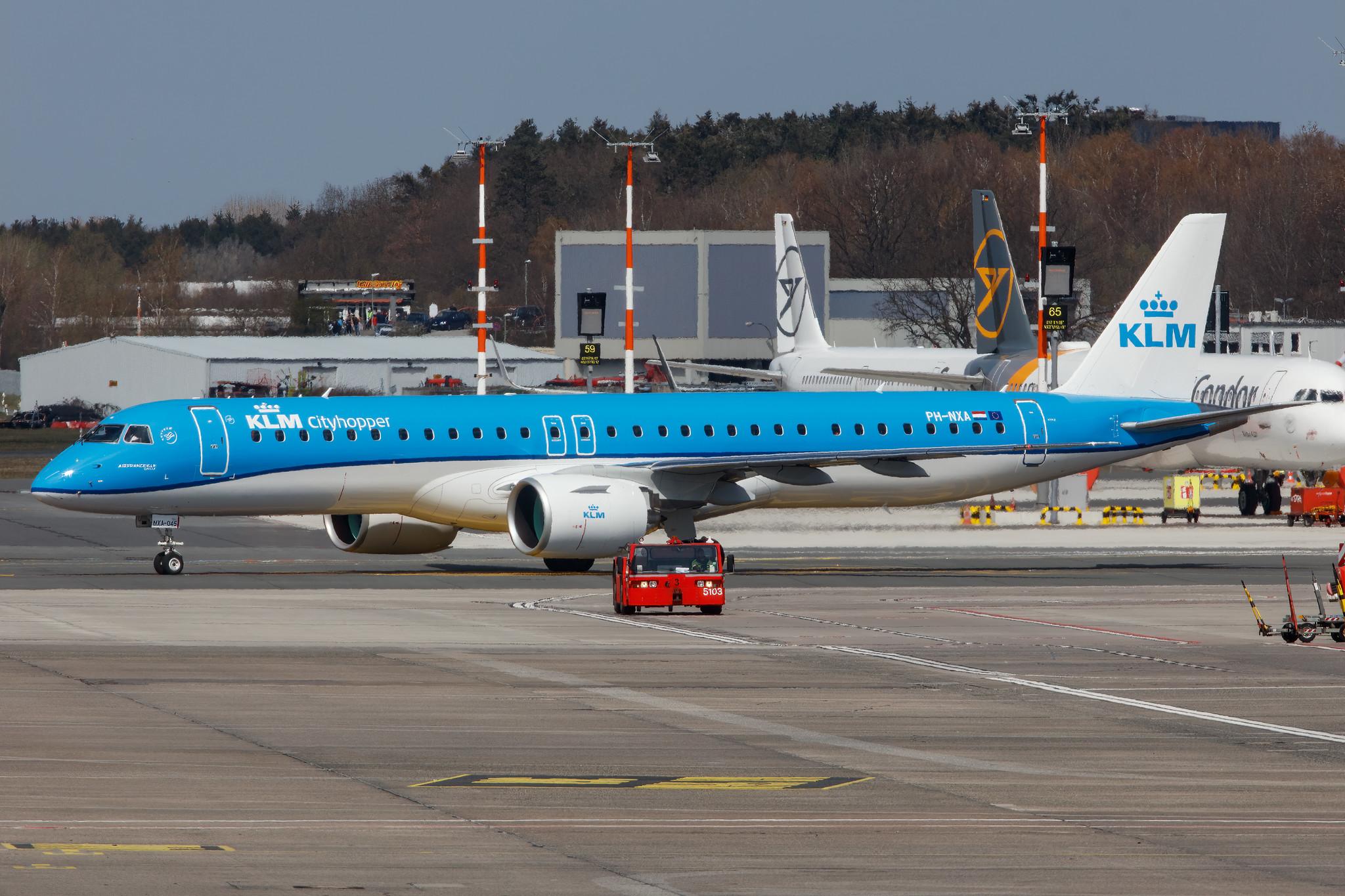 Hamburg Airport: KLM (KL / KLM) | Operator: KLM Cityhopper |  Embraer E195-E2 E295 | PH-NXA | MSN 19020045