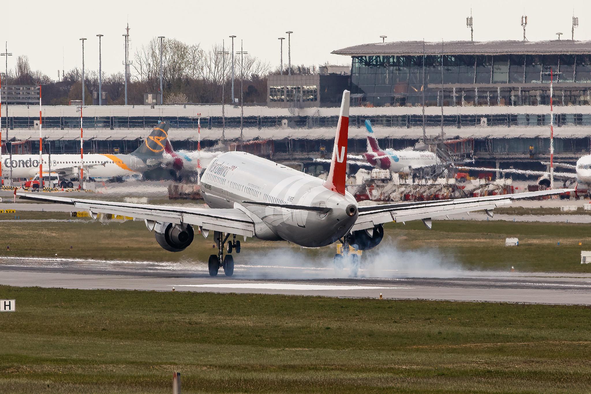 Hamburg Airport: Nordwind Airlines (N4 / NWS) |  Airbus A321-211 A321 | VQ-BOE | MSN 1219