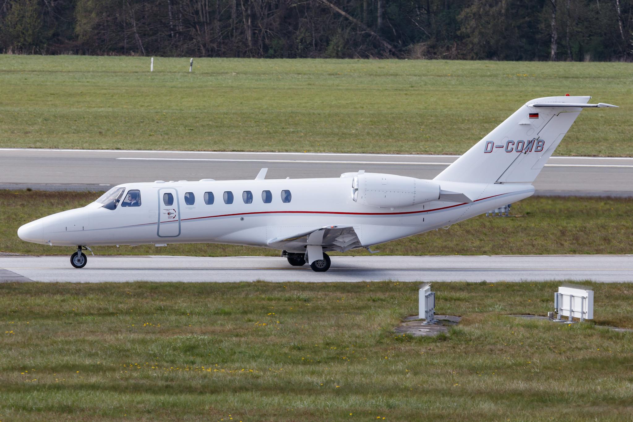 Hamburg Airport: Atlas Air Service |  Cessna 525B CitationJet CJ3 C25B | D-COWB | MSN 525B-0220