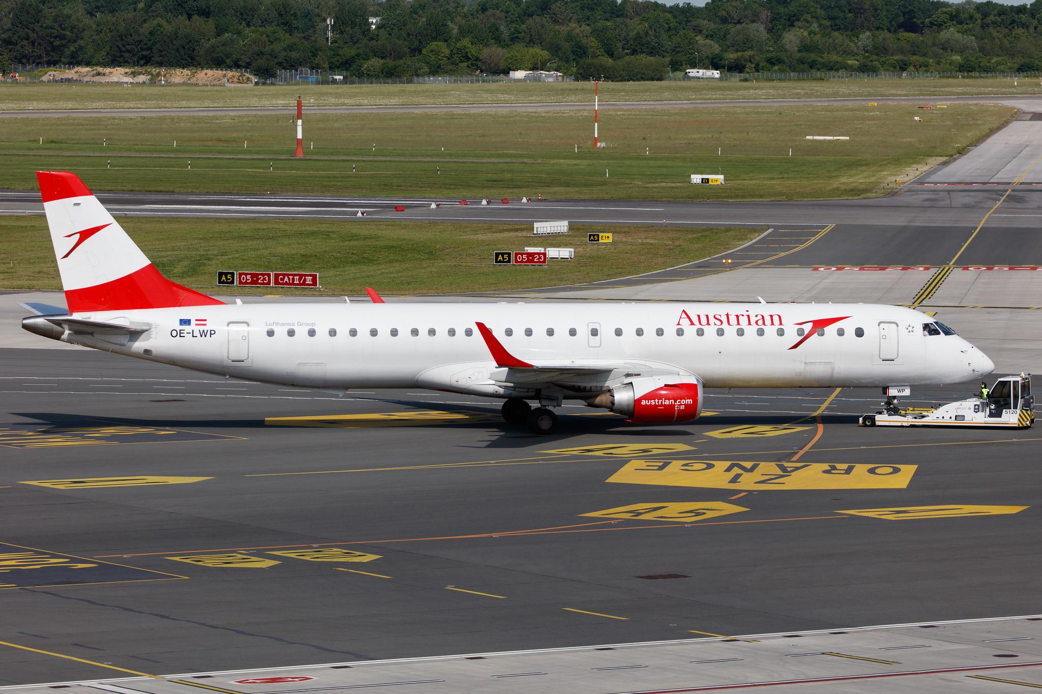 Hamburg Airport: Austrian Airlines (OS / AUA) |  Embraer E195LR E195 | OE-LWP | MSN 19000558