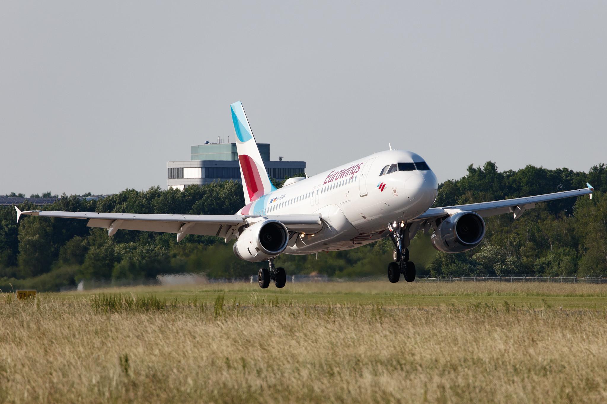 Hamburg Airport: Eurowings (EW / EWG) |  Airbus A319-132 A319 | D-AGWK | MSN 3500
