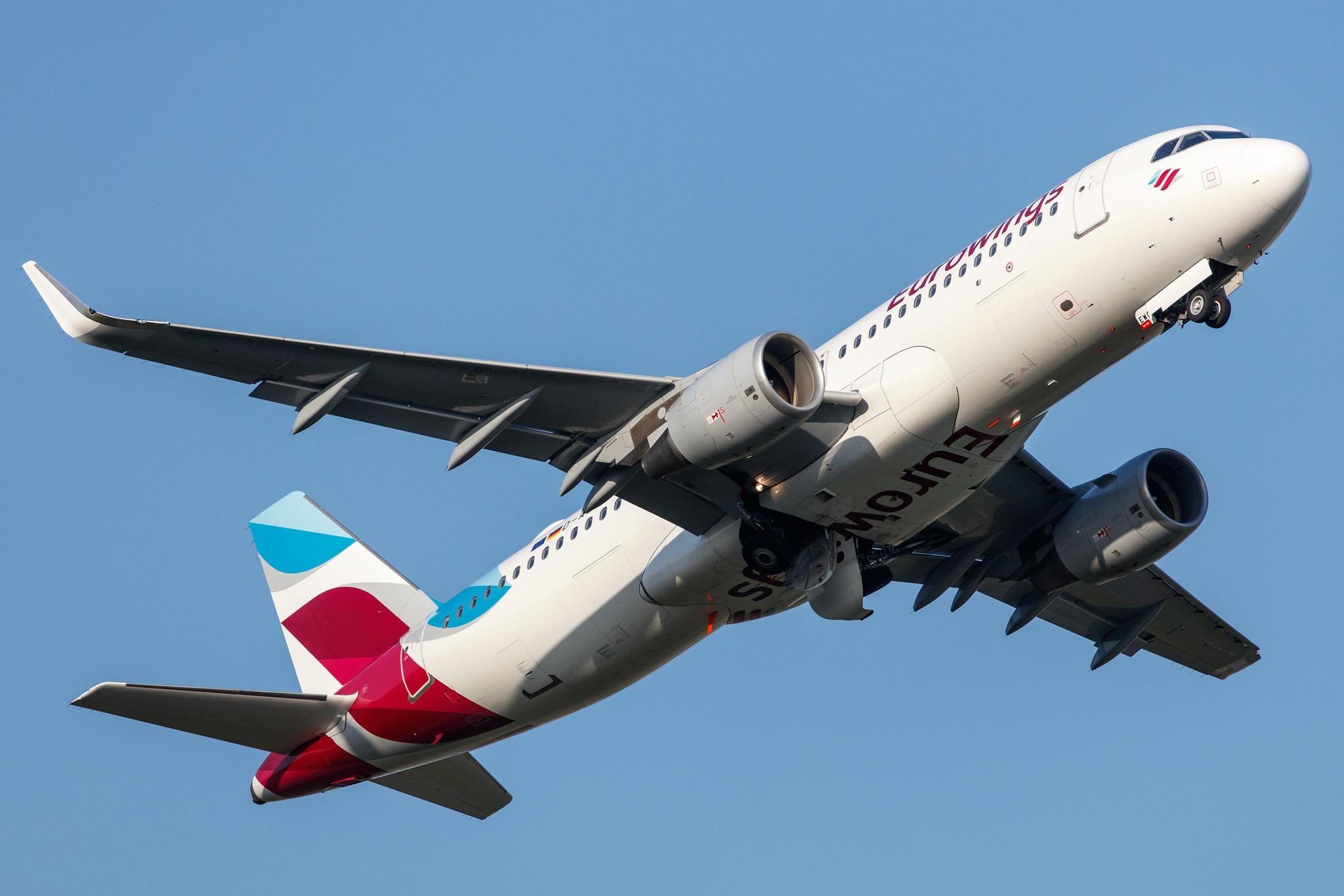 Hamburg Airport: Eurowings (EW / EWG) |  Airbus A320-214 A320 | D-AEWO | MSN 7394