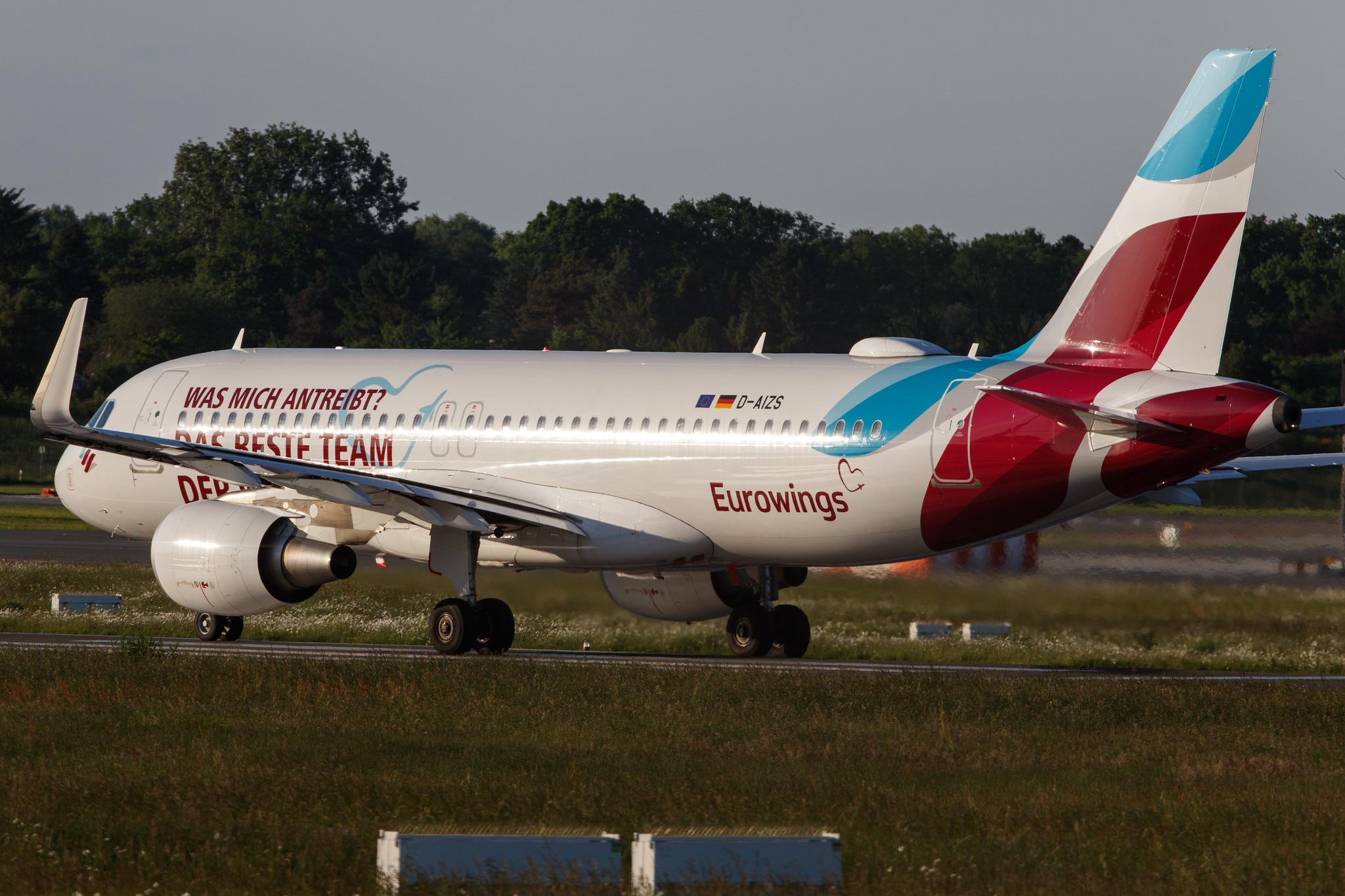 Hamburg Airport: Eurowings (EW / EWG) |  Livery: Das beste Team der Welt Livery |  Airbus A320-214 A320 | D-AIZS | MSN 5557