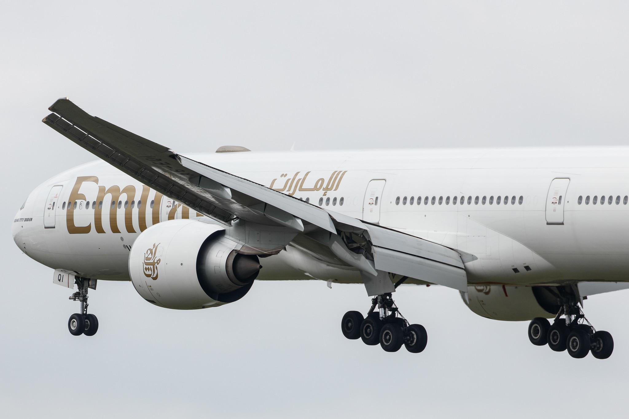 Hamburg Airport: Emirates (EK / UAE) |  Boeing 777-31H(ER) B77W | A6-EQI | MSN 42354