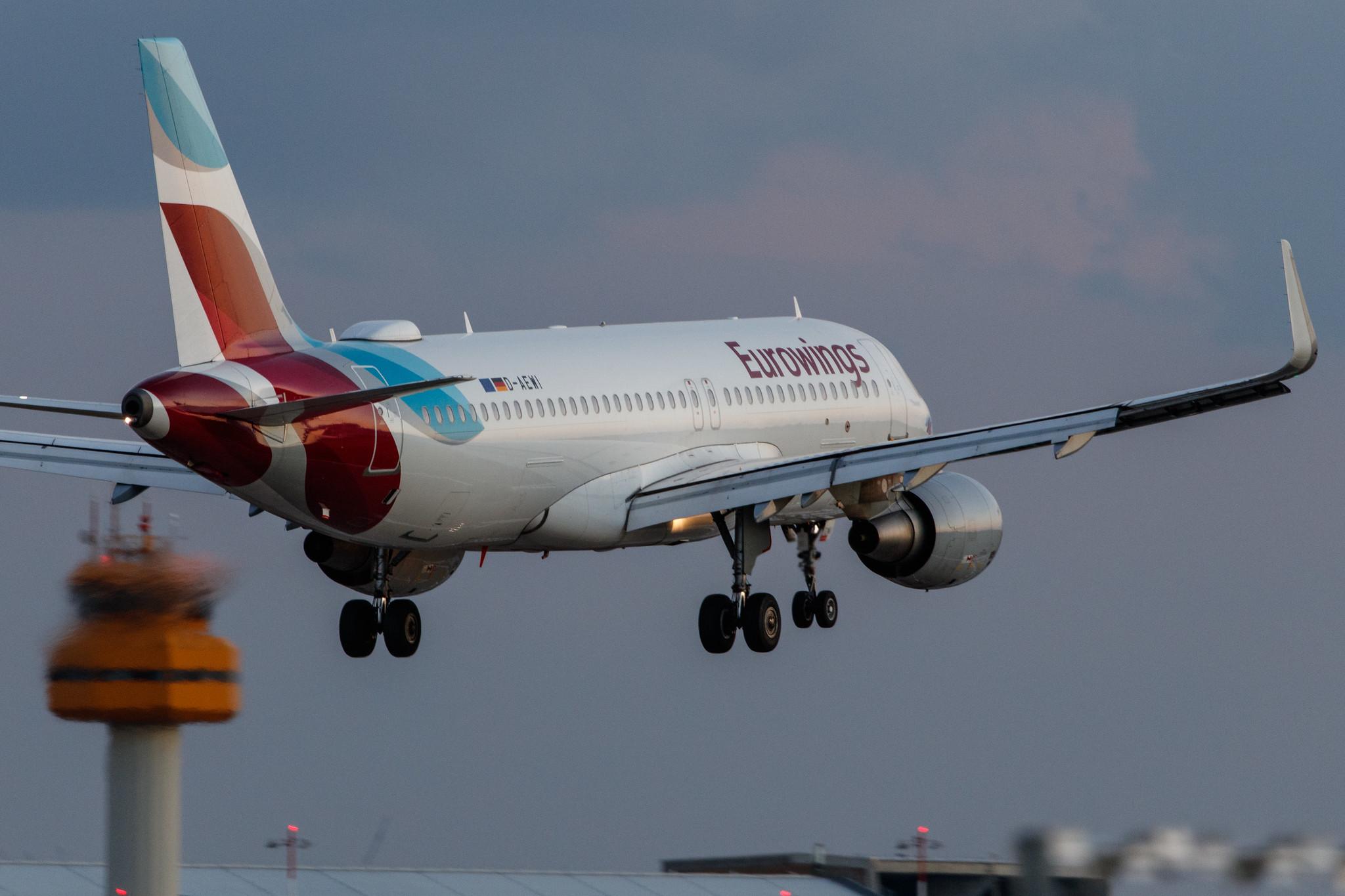 Hamburg Airport: Eurowings (EW / EWG) |  Airbus A320-214 A320 | D-AEWI | MSN 7210