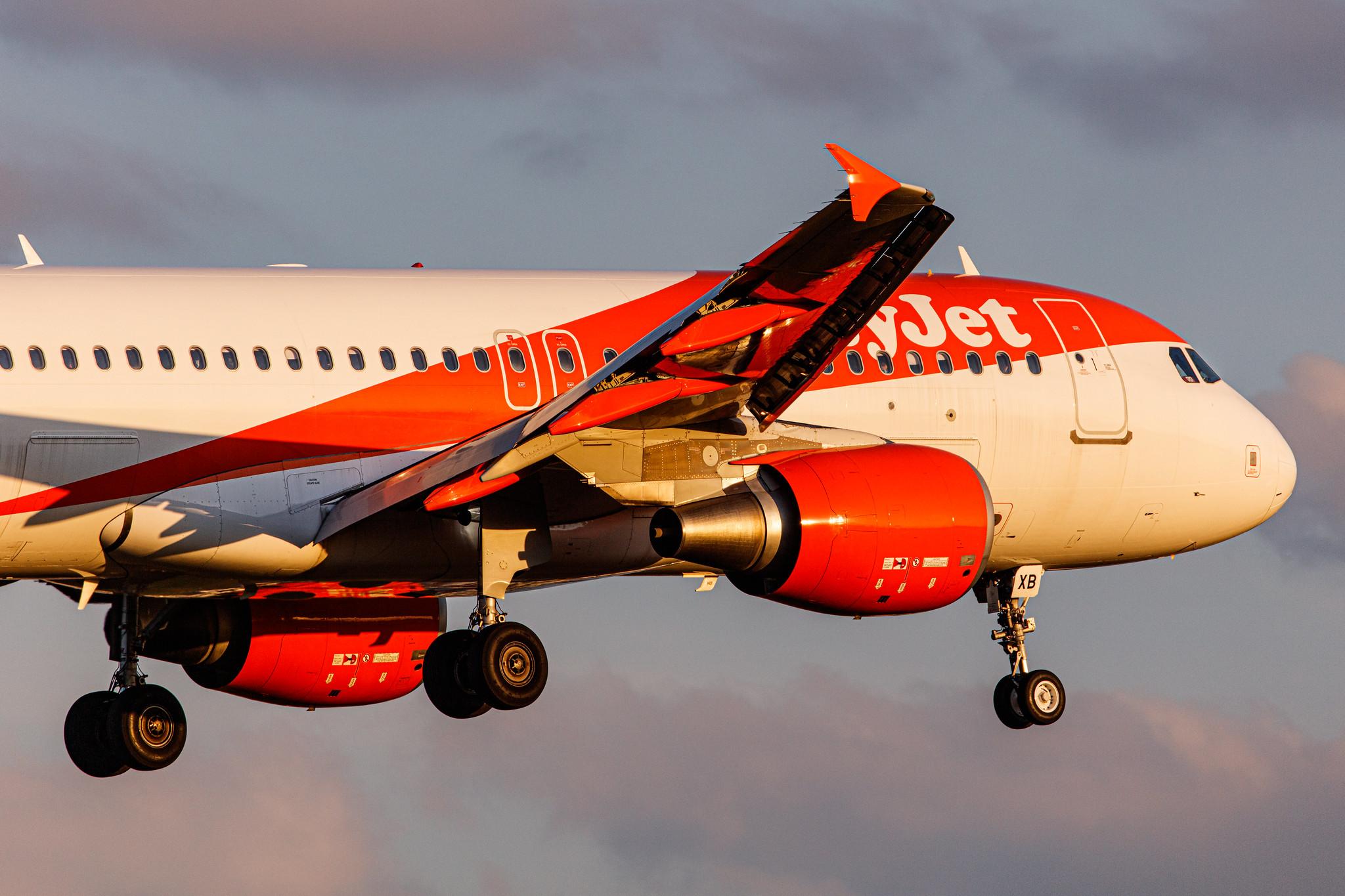 Hamburg Airport: easyJet (U2 / EZY) | Operator: easyJet Switzerland |  Airbus A320-214 A320 | HB-JXB | MSN 5111