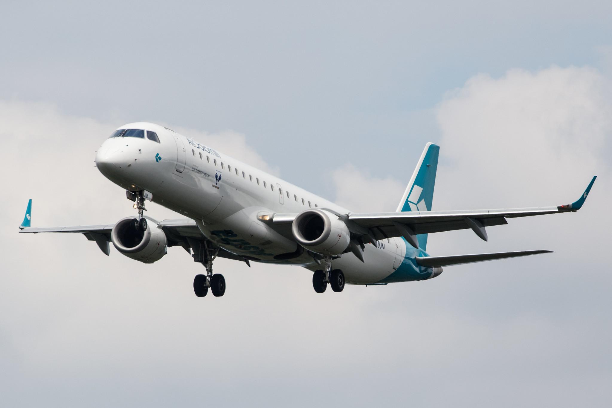 Frankfurt Airport: Air Dolomiti (EN / DLA) |  Embraer E195LR E195 | I-ADJM | MSN 19000258