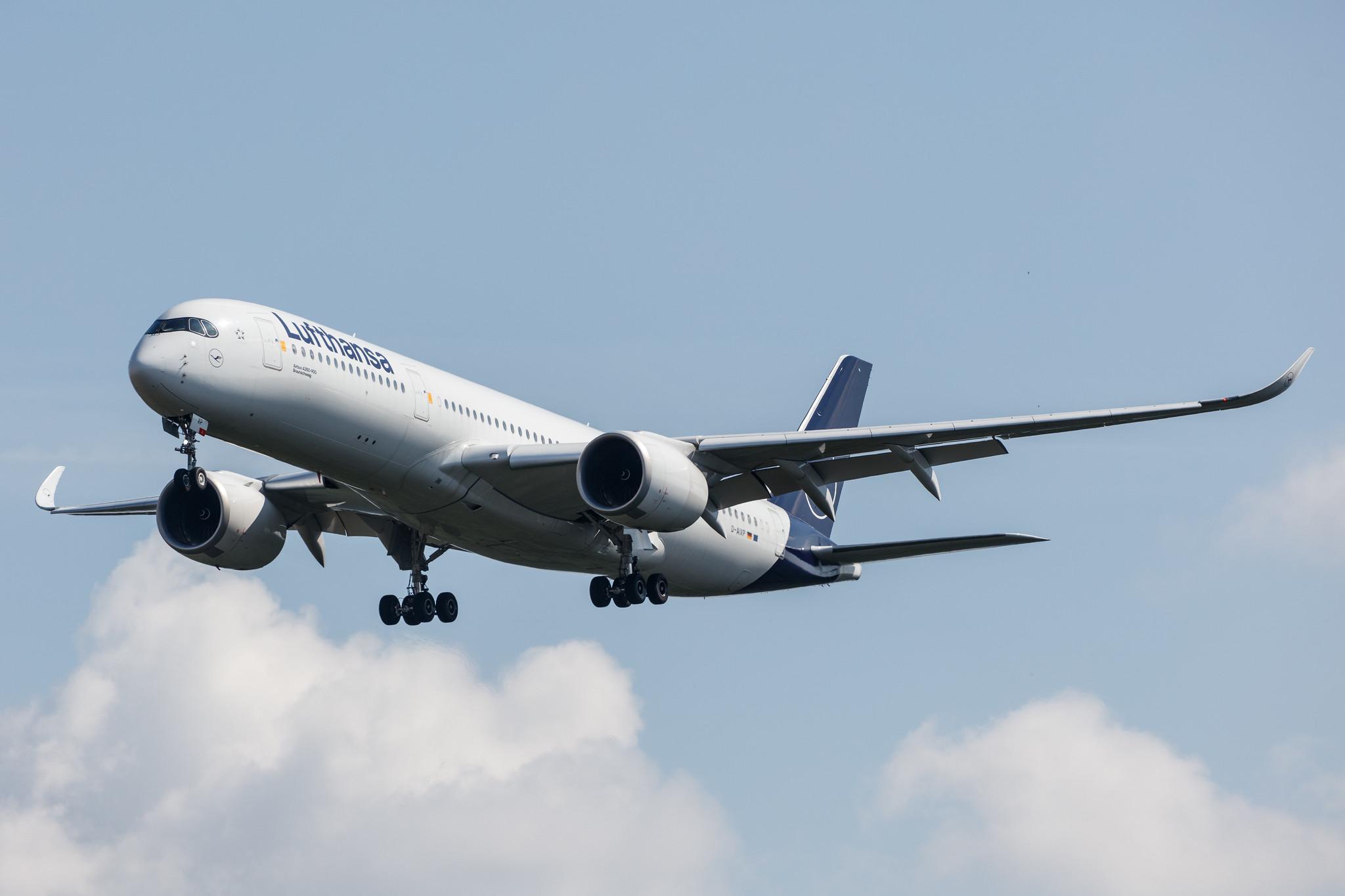 Frankfurt Airport: Lufthansa (LH / DLH) |    Airbus A350-941 A359 | D-AIXP | MSN 390