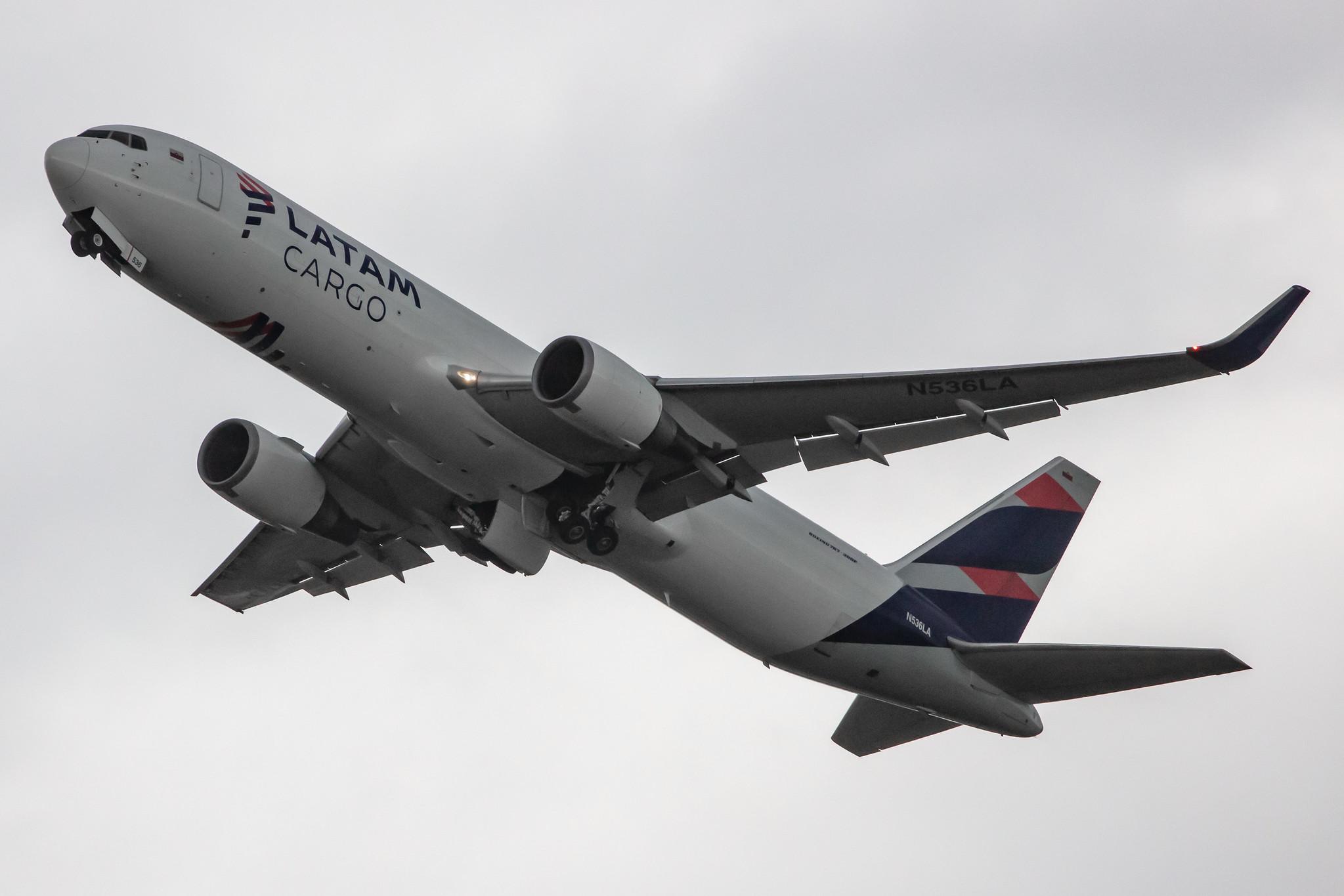 Amsterdam Schiphol: LATAM Cargo (UC / LCO) | Operator: LATAM Cargo Colombia |  Boeing 767-316F(ER) B763 | N536LA | MSN 32573