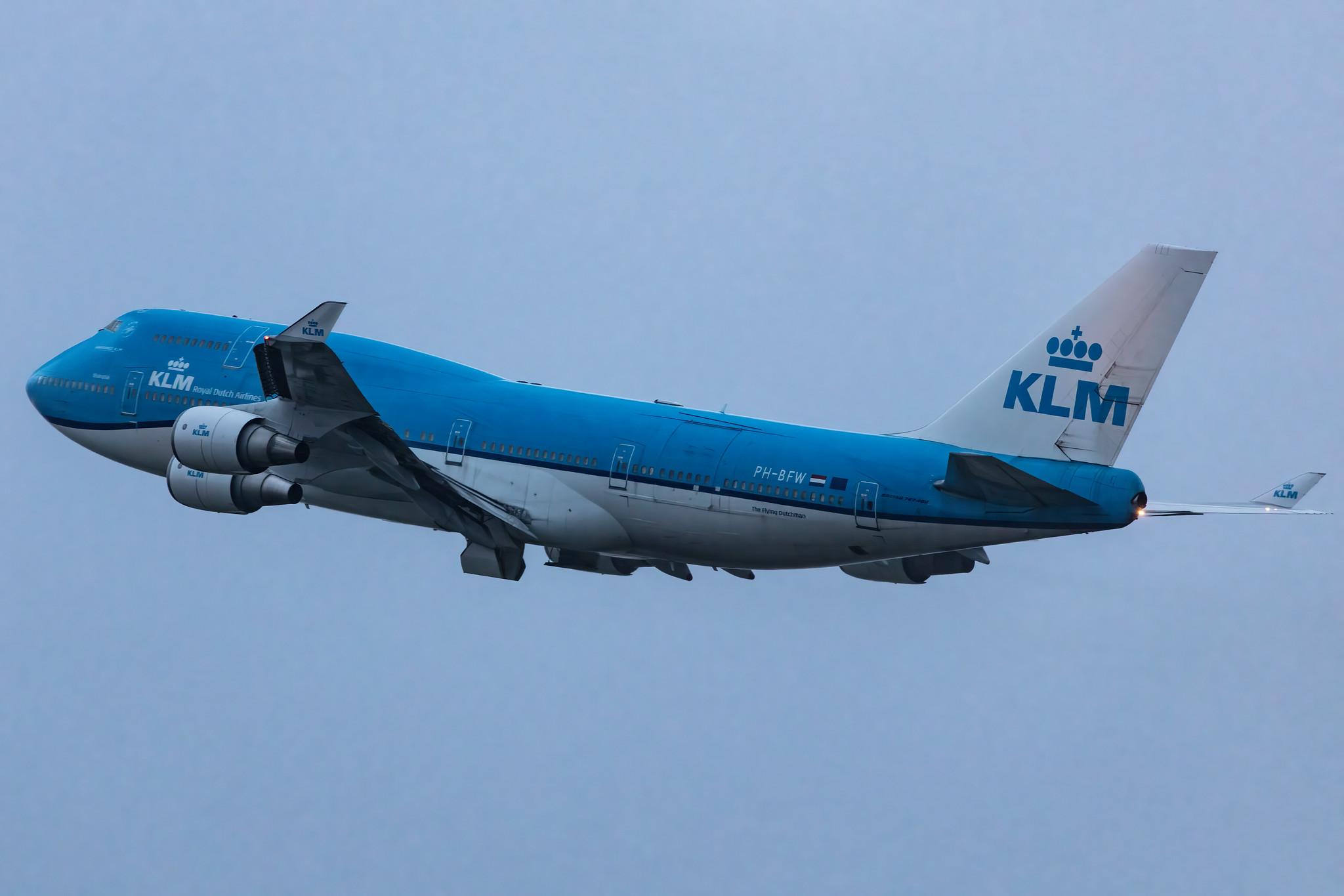 Amsterdam Schiphol: KLM (KL / KLM) |  Boeing 747-406(M) B744 | PH-BFW | MSN 30454