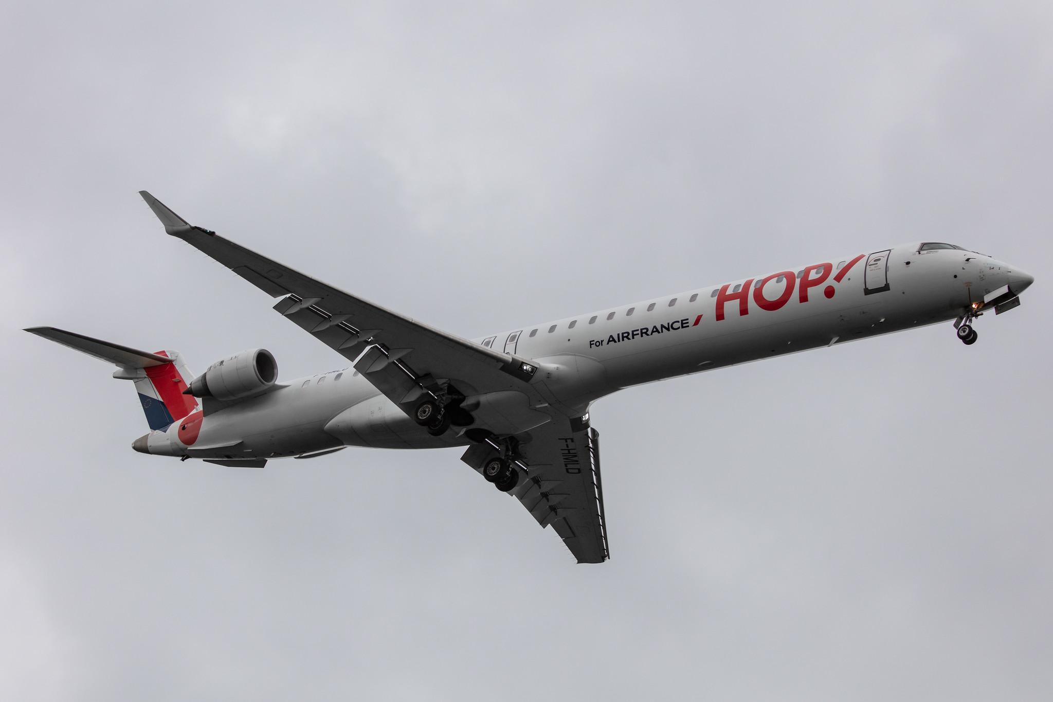Amsterdam Schiphol: Air France (AF / AFR) | Operator: Air France Hop |  Mitsubishi CRJ-1000EL CRJX | F-HMLD | MSN 19007