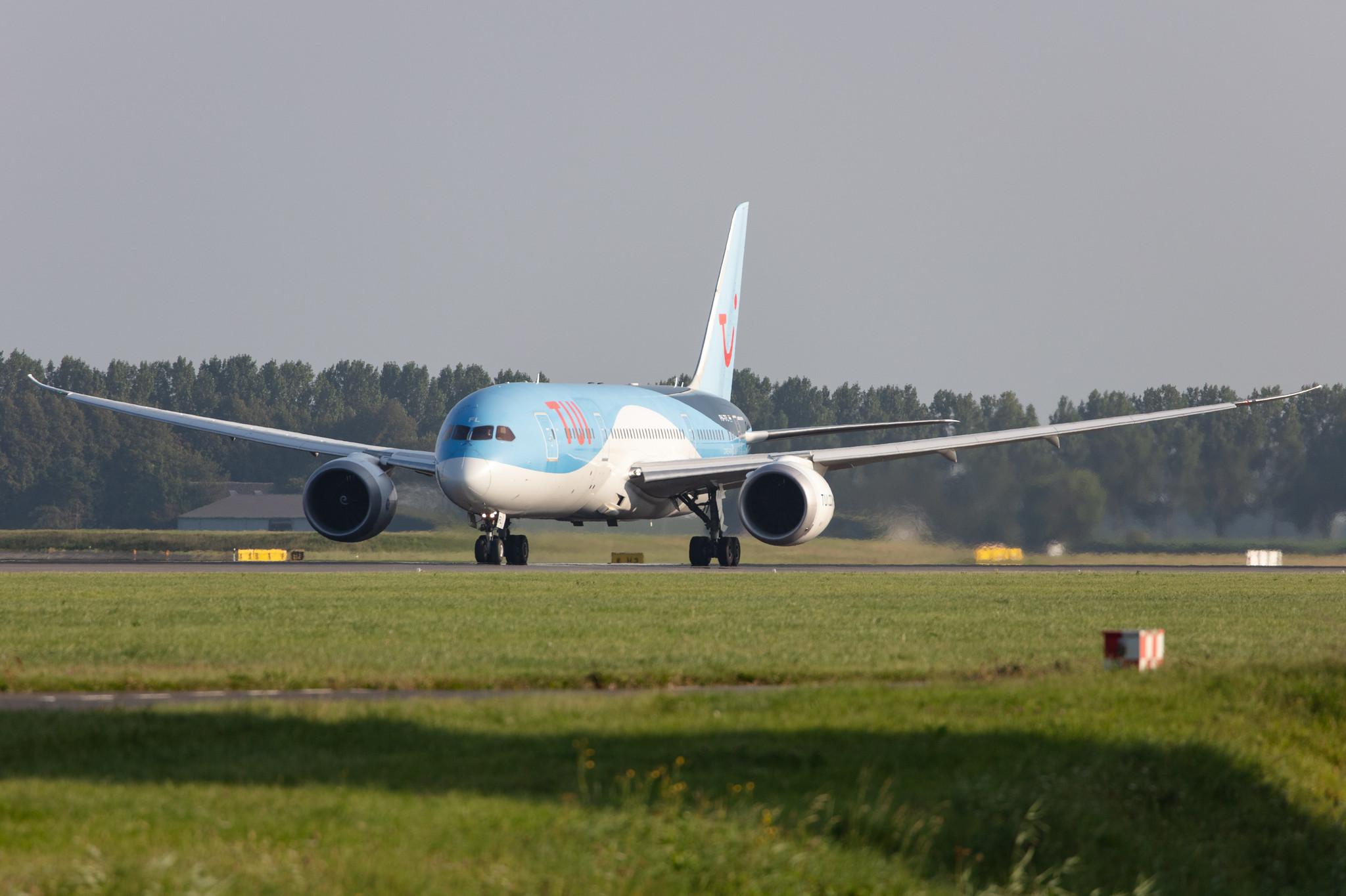 Amsterdam Schiphol: TUI (X3 / TUI) | Operator: TUI fly Netherlands |  Boeing 787-8 Dreamliner B788 | PH-TFL | MSN 37228