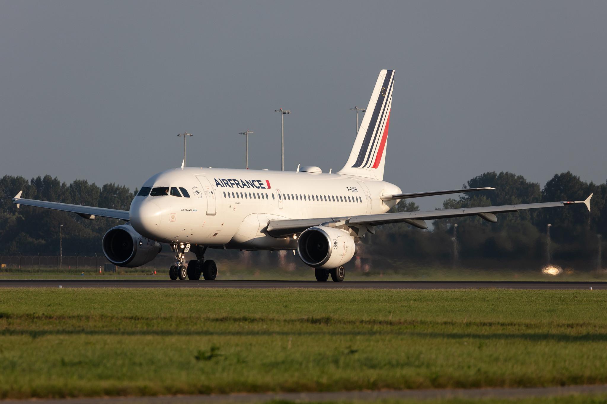Amsterdam Schiphol: Air France (AF / AFR) |  Airbus A319-111 A319 | F-GRHF | MSN 1025