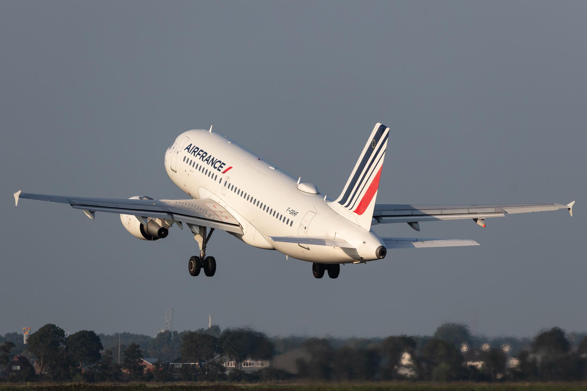 Amsterdam Schiphol: Air France (AF / AFR) |  Airbus A319-111 A319 | F-GRHF | MSN 1025