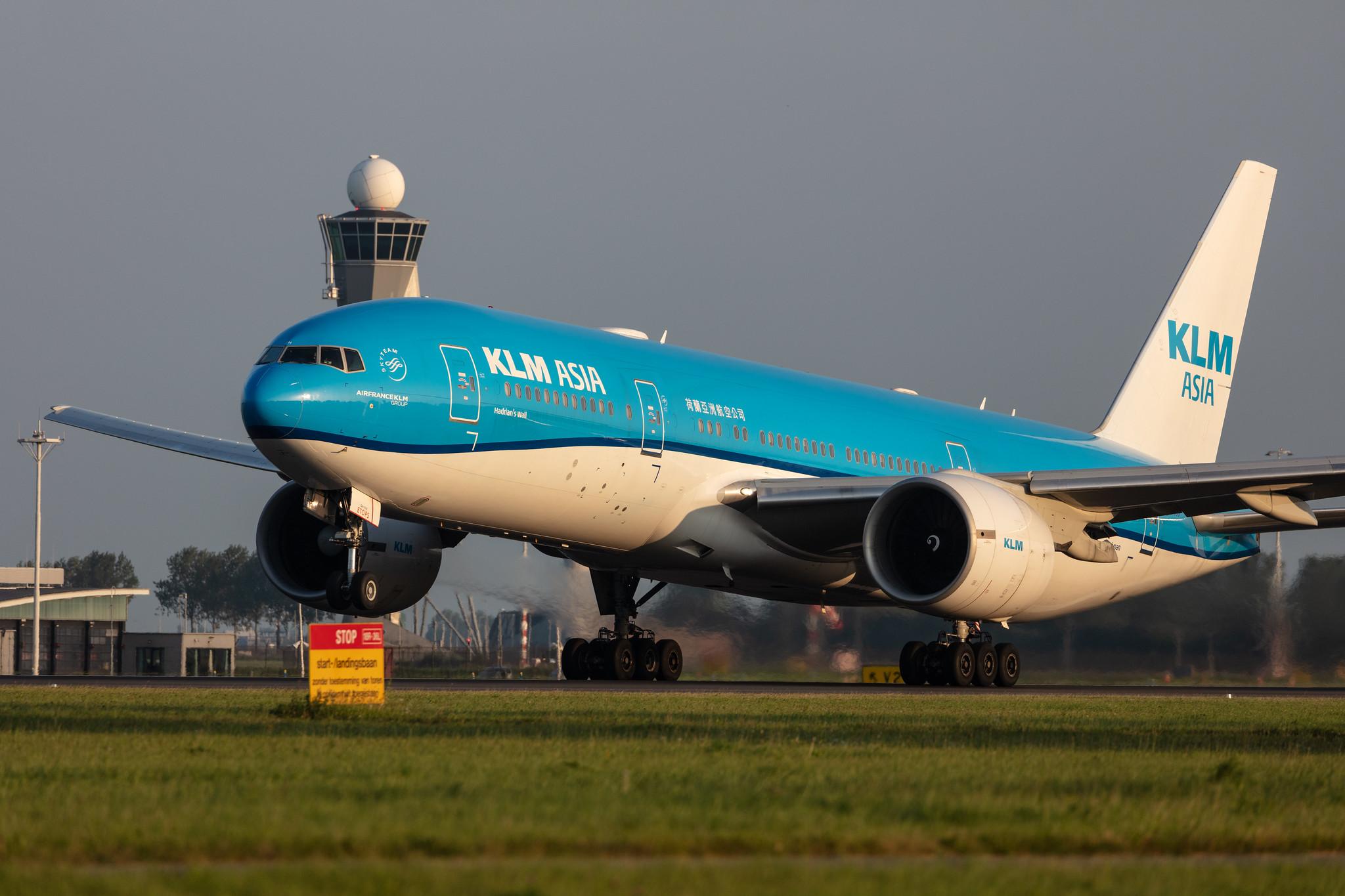 Amsterdam Schiphol: KLM (KL / KLM) |  Boeing 777-206(ER) B772 | PH-BQH | MSN 32705