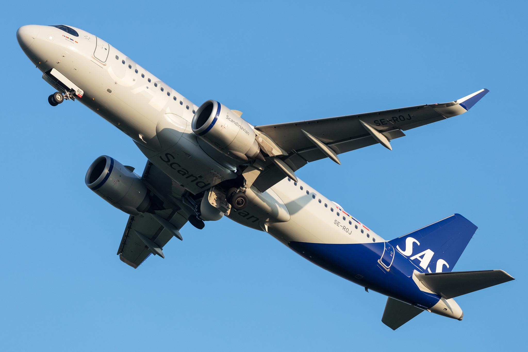 Amsterdam Schiphol: SAS (SK / SAS) |  Airbus A320-251N A20N | SE-ROJ | MSN 9312