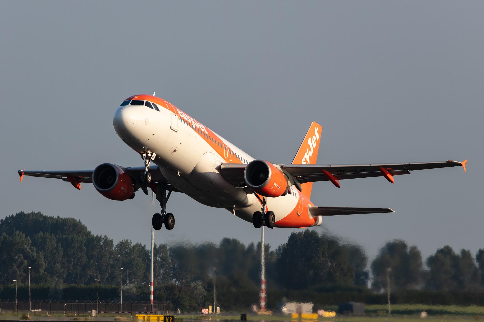 Amsterdam Schiphol: easyJet (U2 / EZY) | Operator: easyJet Europe |  Airbus A320-214 A320 | OE-IJL | MSN 4680
