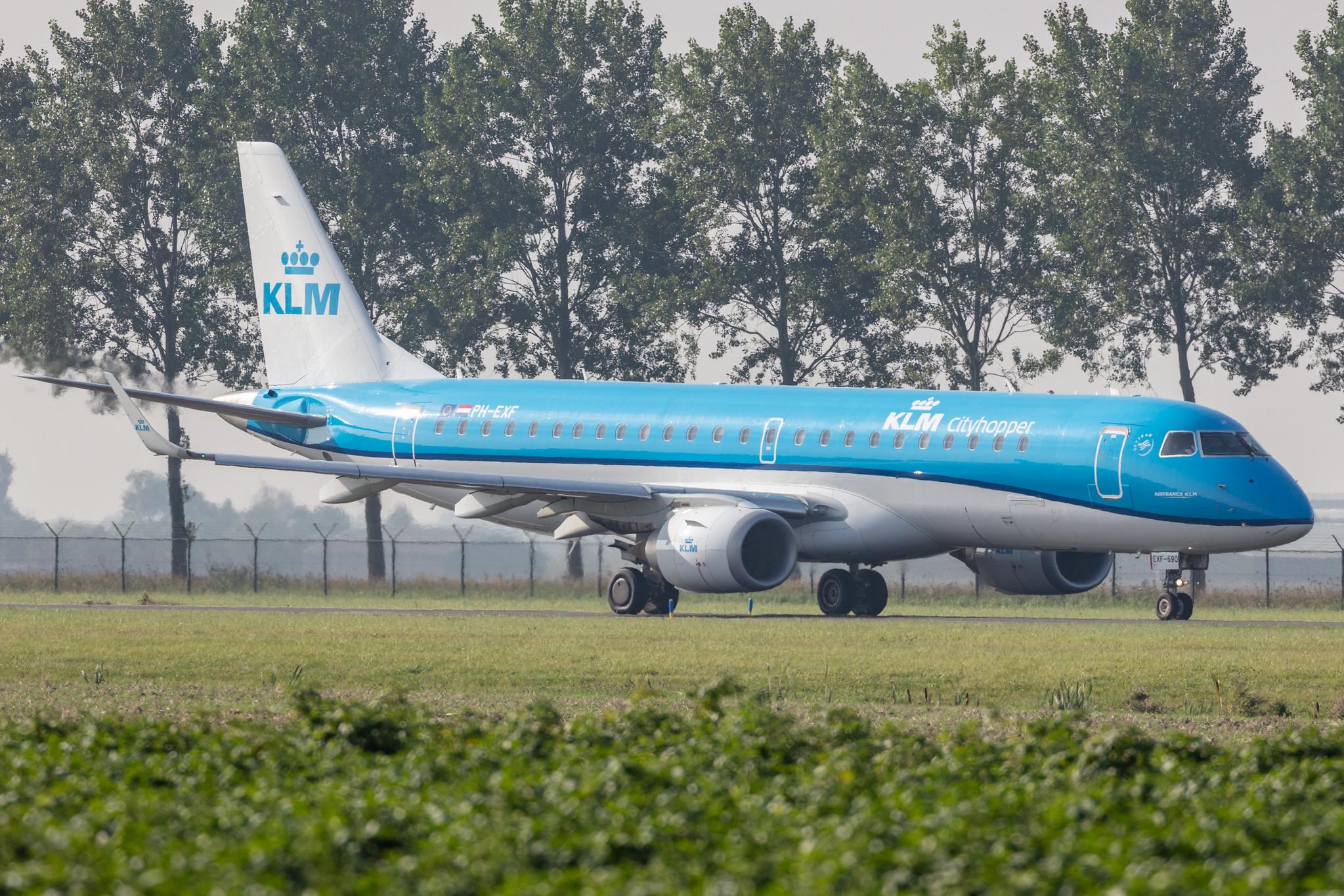 Amsterdam Schiphol: KLM (KL / KLM) | Operator: KLM Cityhopper |  Embraer E190STD E190 | PH-EXF | MSN 19000690