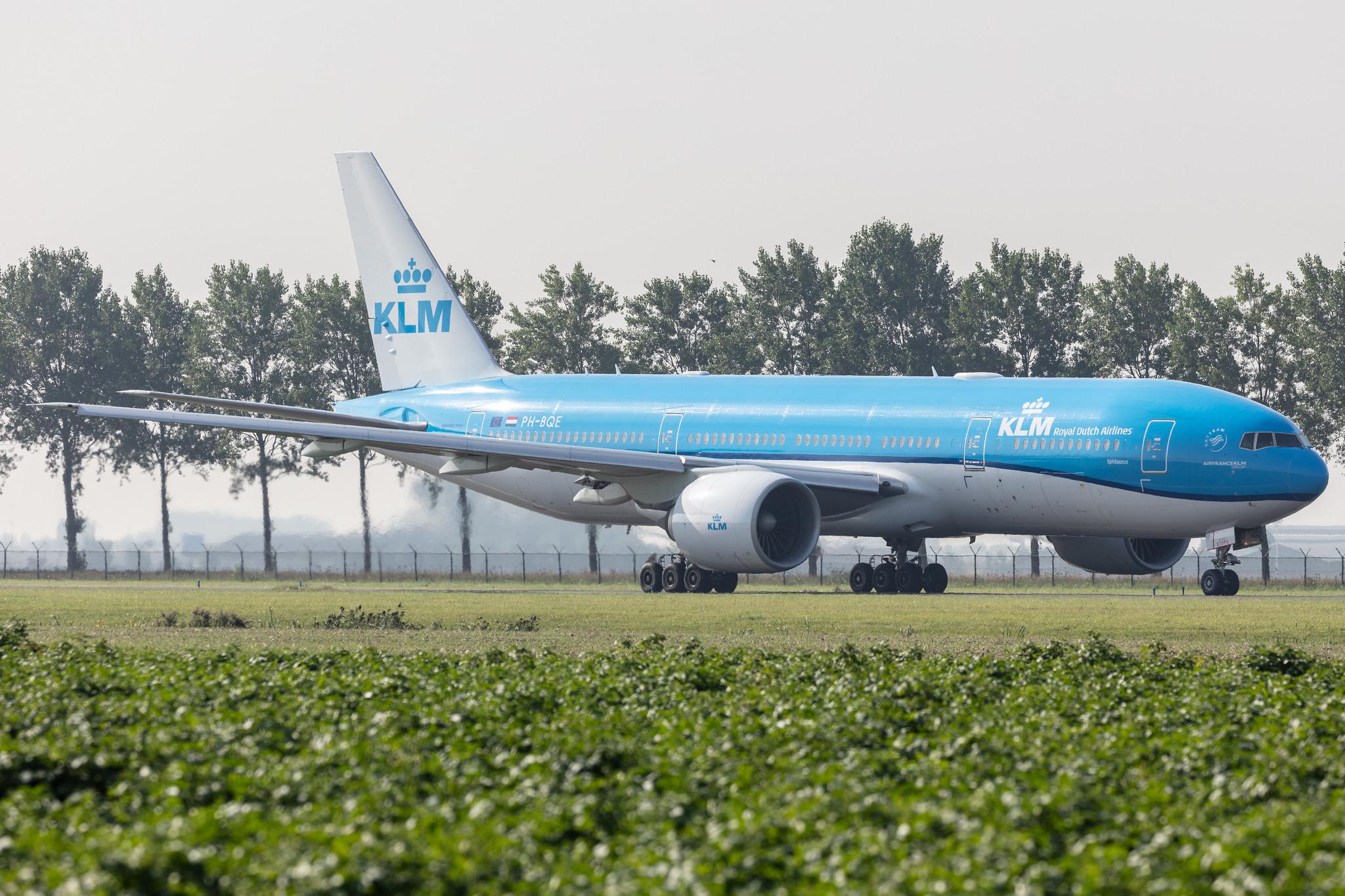 Amsterdam Schiphol: KLM (KL / KLM) |  Boeing 777-206(ER) B772 | PH-BQE | MSN 28691
