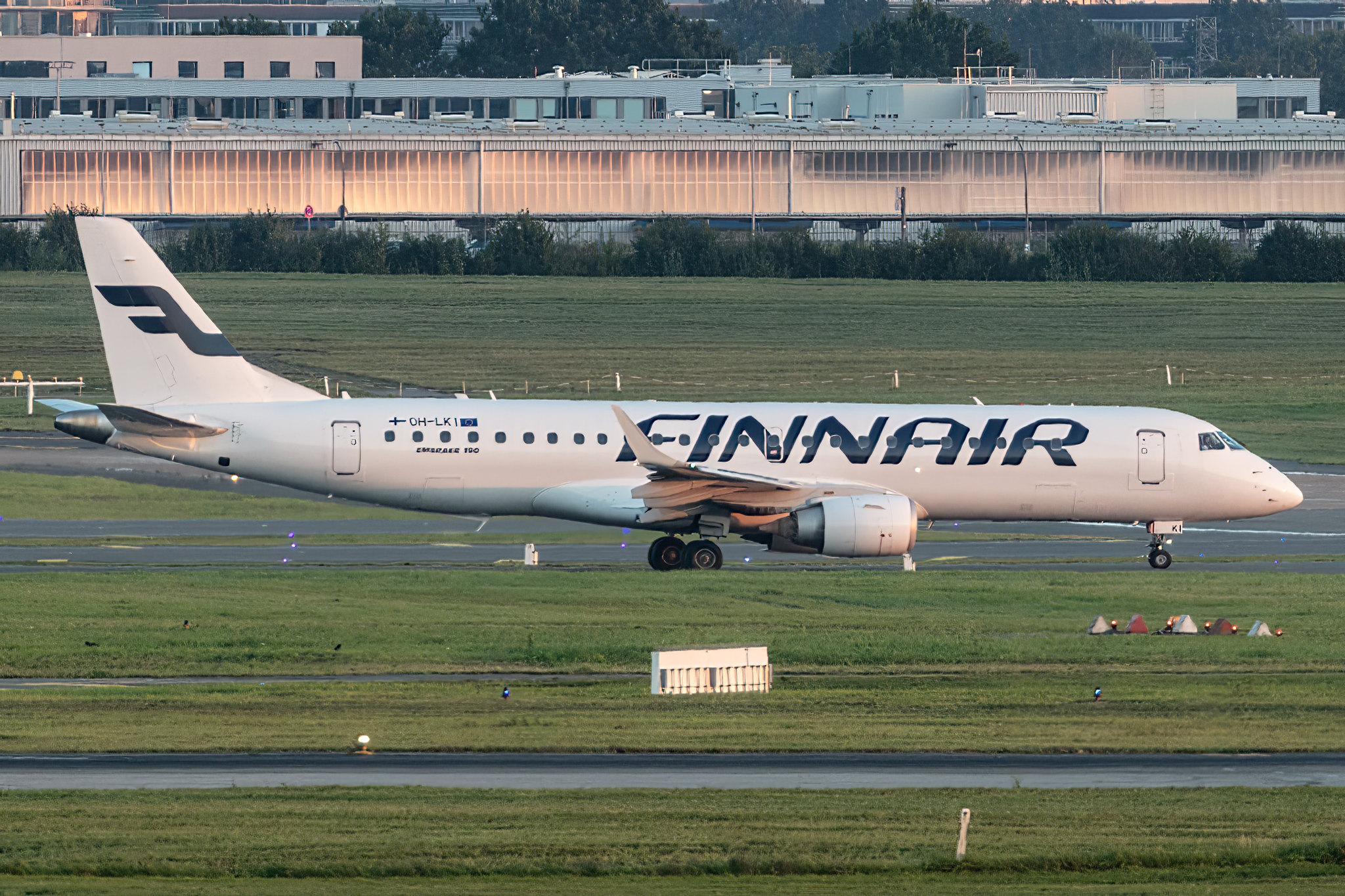 Hamburg Airport: Finnair (AY / FIN) | Operator: NORRA |  Embraer E190LR E190 | OH-LKI | MSN 19000117