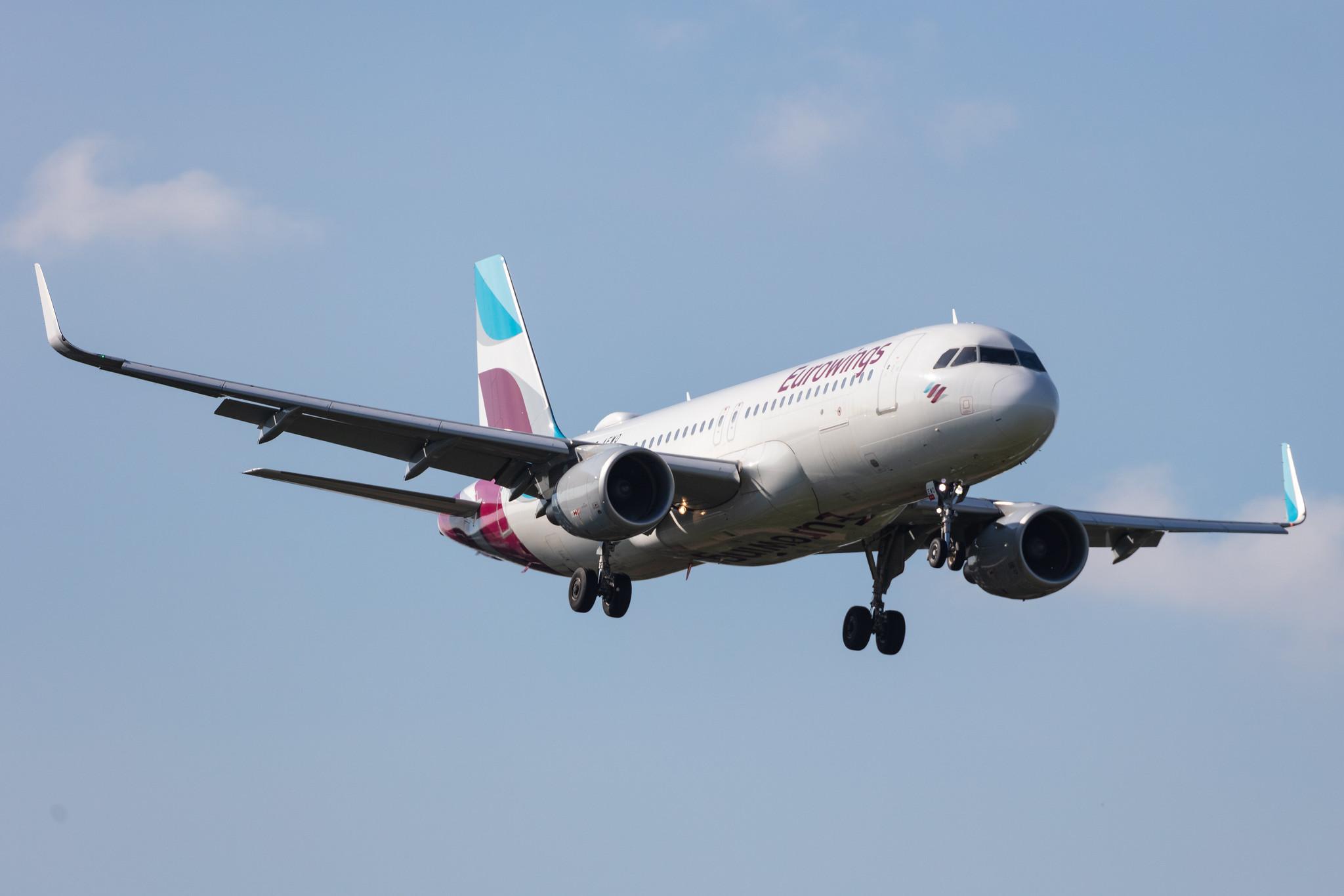 Hamburg Airport: Eurowings (EW / EWG) |  Airbus A320-214 A320 | D-AEWO | MSN 7394