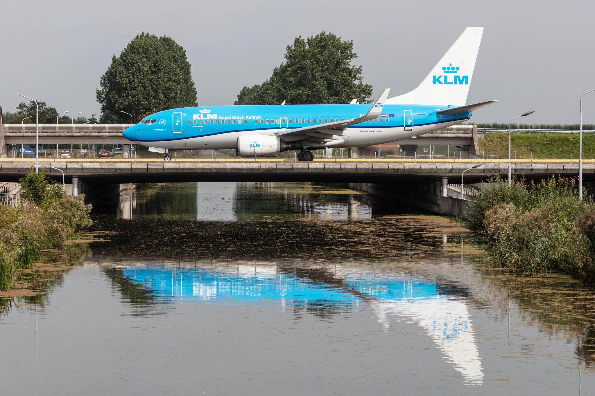 Amsterdam Schiphol: KLM (KL / KLM) |  Boeing 737-7K2 B737 | PH-BGG | MSN 30367