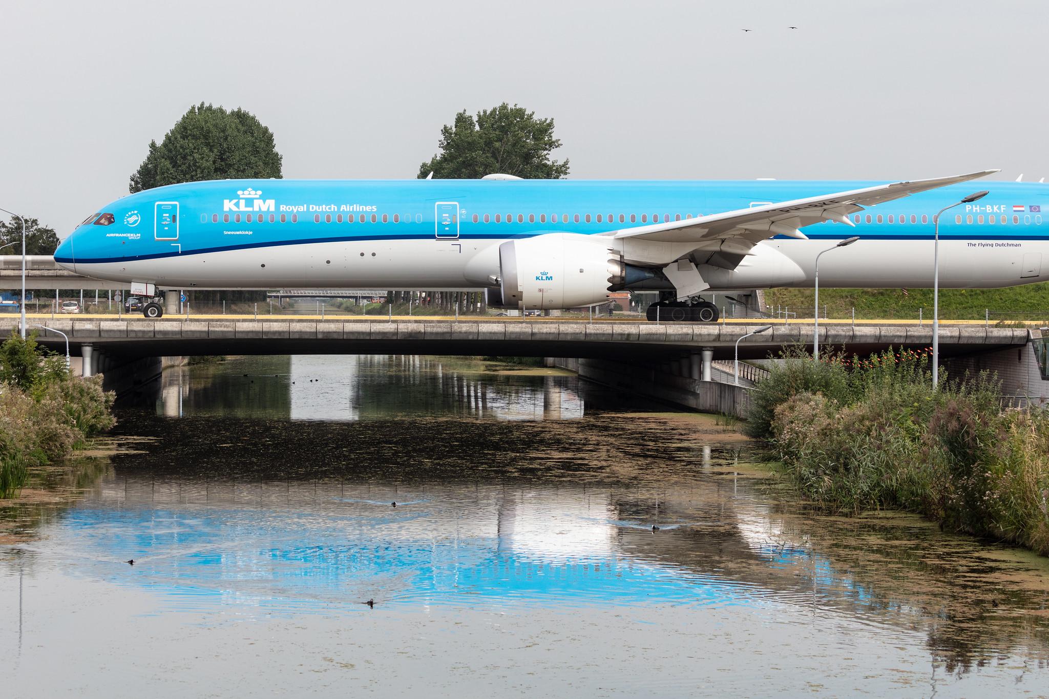 Amsterdam Schiphol: KLM (KL / KLM) |  Boeing 787-10 Dreamliner B78X | PH-BKF | MSN 42499