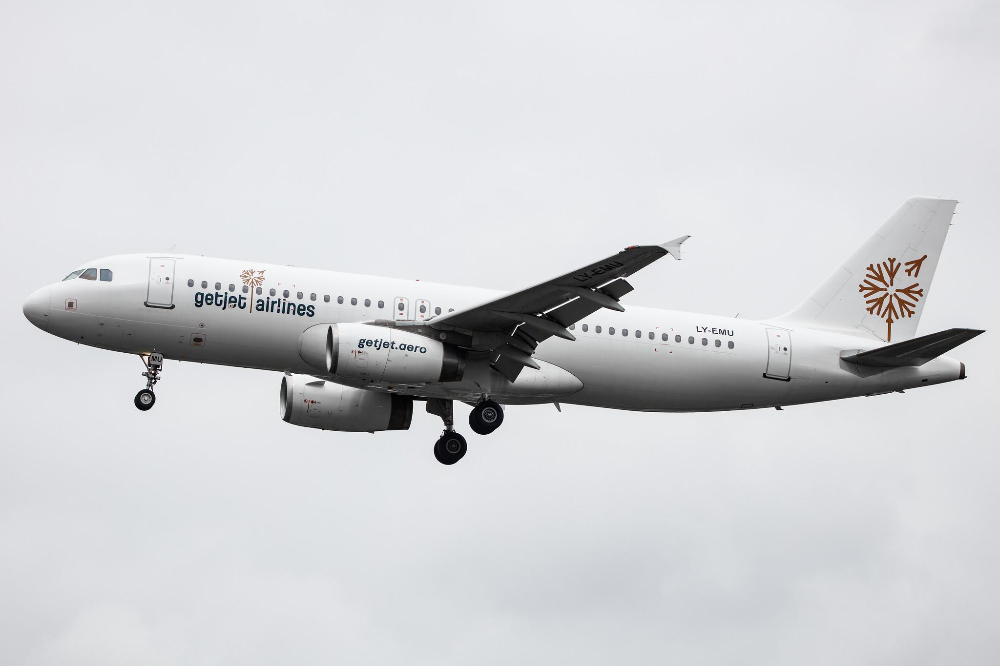Hamburg Airport: GetJet Airlines (GW / GJT) |  Airbus A320-233 A320 | LY-EMU | MSN 2118