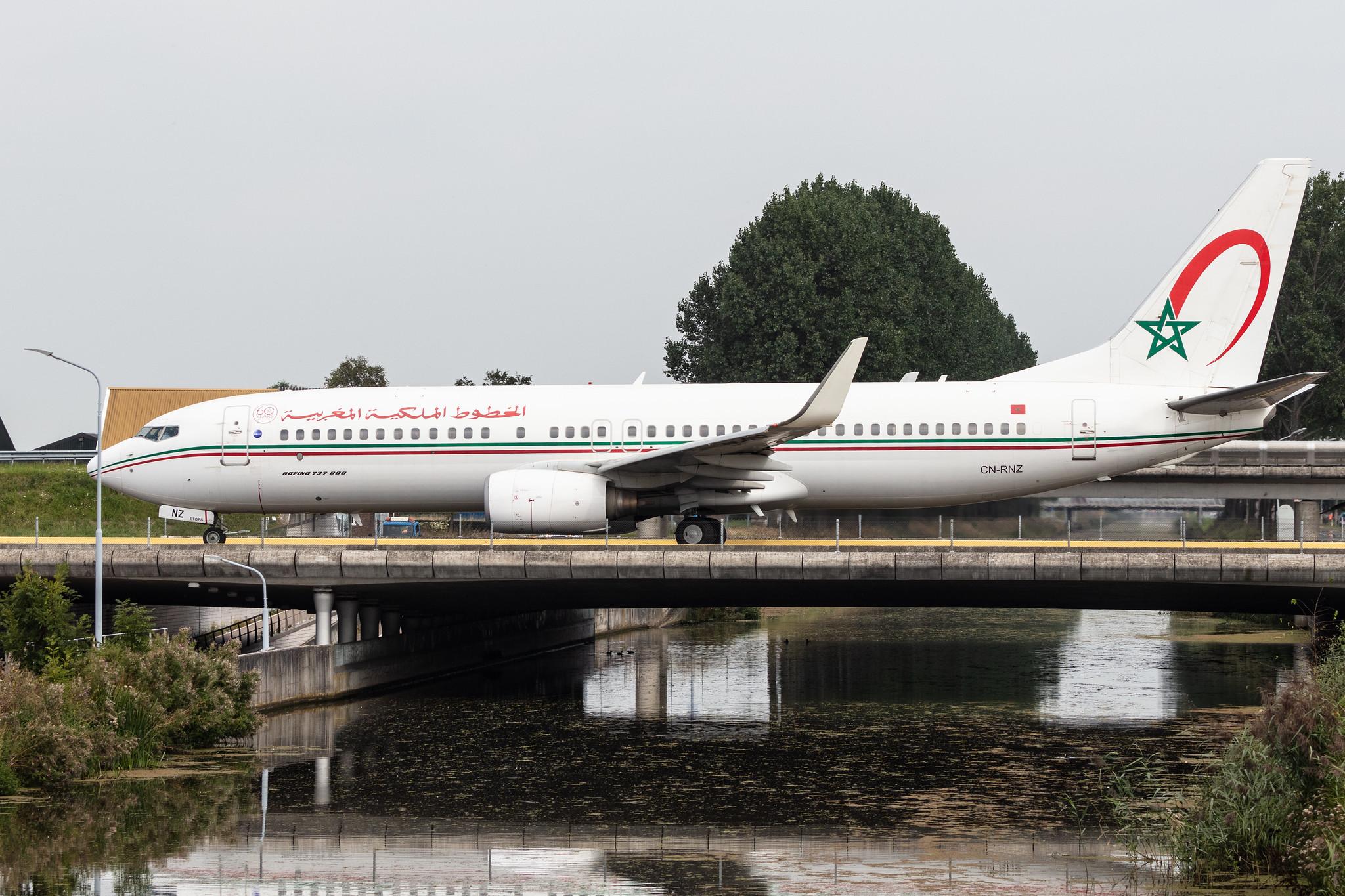 Amsterdam Schiphol: Royal Air Maroc (AT / RAM) |  Boeing 737-8B6 B738 | CN-RNZ | MSN 33058