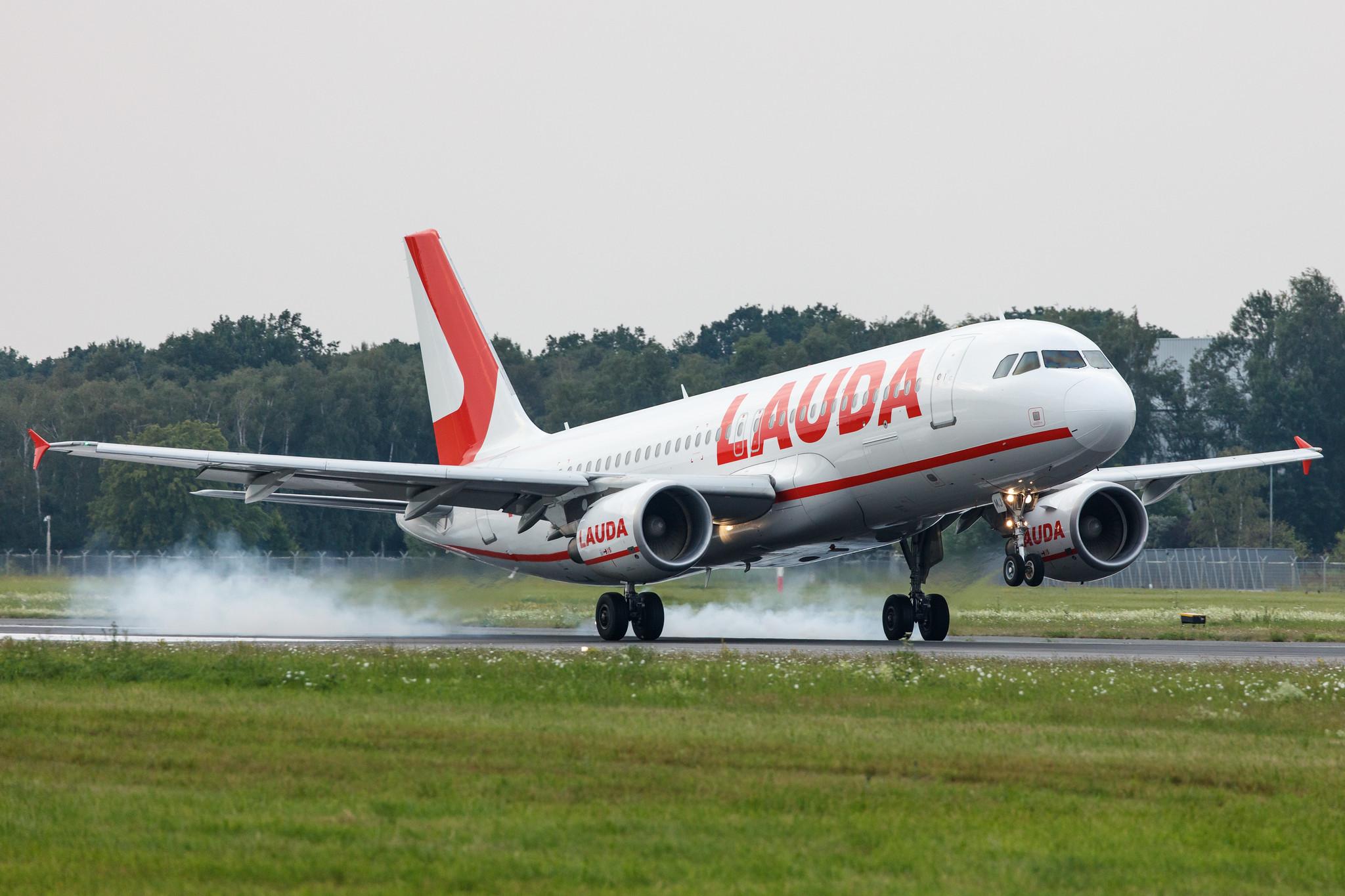 Hamburg Airport: Lauda Europe (LW / LDA) |  Airbus A320-214 A320 | 9H-LMJ | MSN 05140
