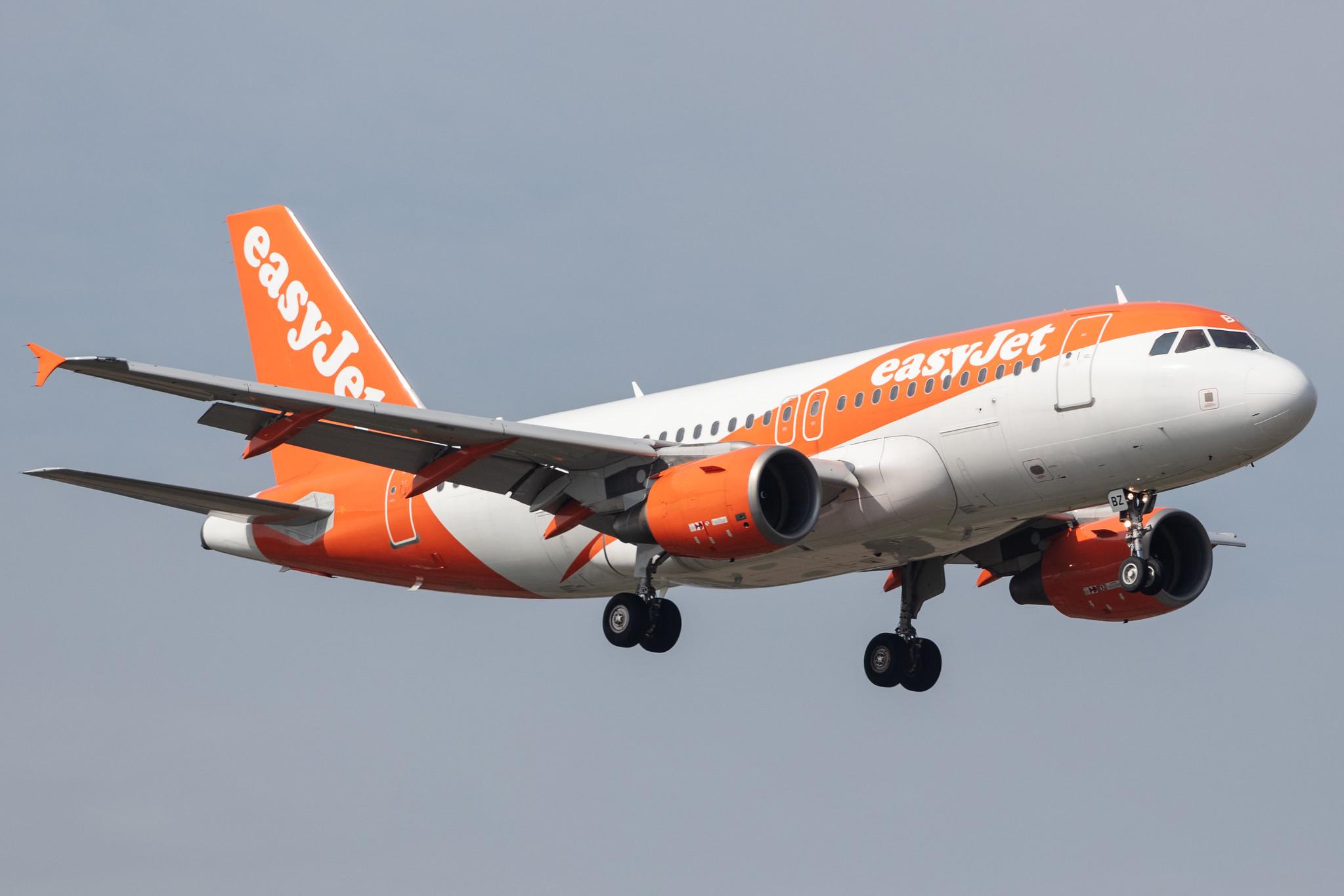 Amsterdam Schiphol: easyJet (U2 / EZY) |  Airbus A319-111 A319 | G-EZBZ | MSN 3184