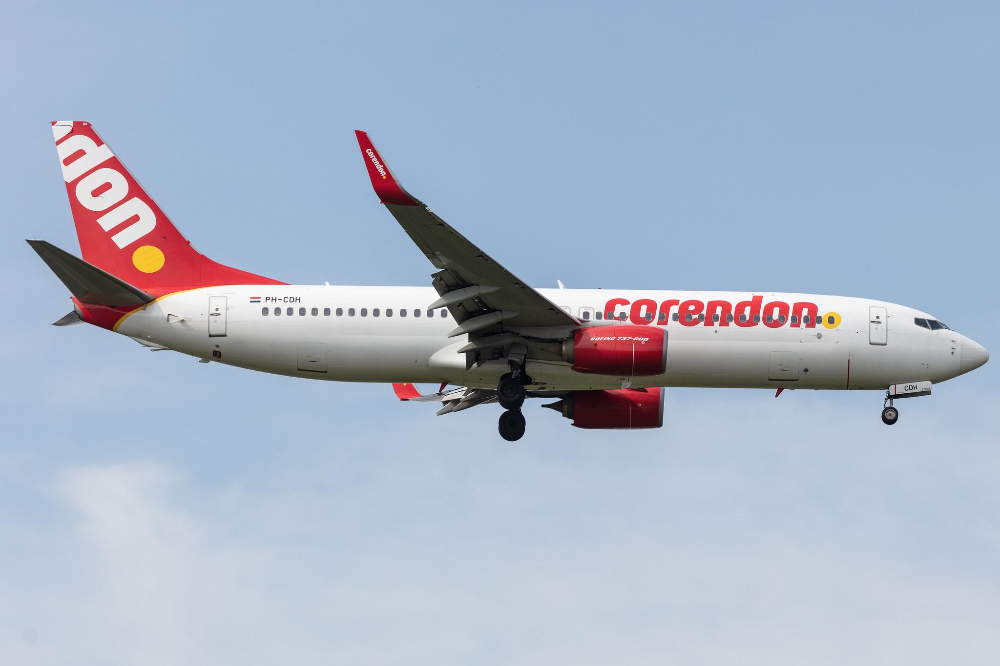 Amsterdam Schiphol: Corendon Airlines (XC / CAI) | Operator: Corendon Dutch Airlines |  Boeing 737-86J B738 | PH-CDH | MSN 36121