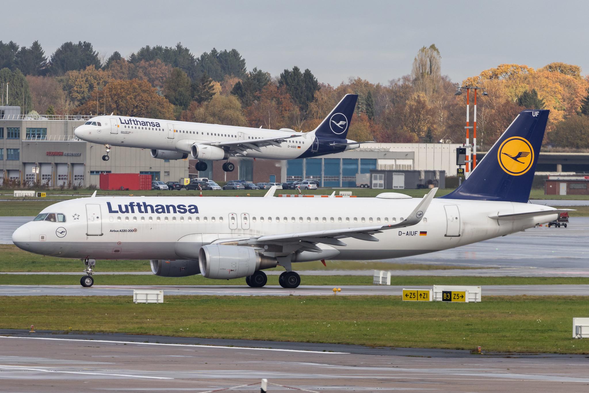 Hamburg Airport: Lufthansa (LH / DLH) |  Airbus A320-214 A320 | D-AIUF | MSN 6141