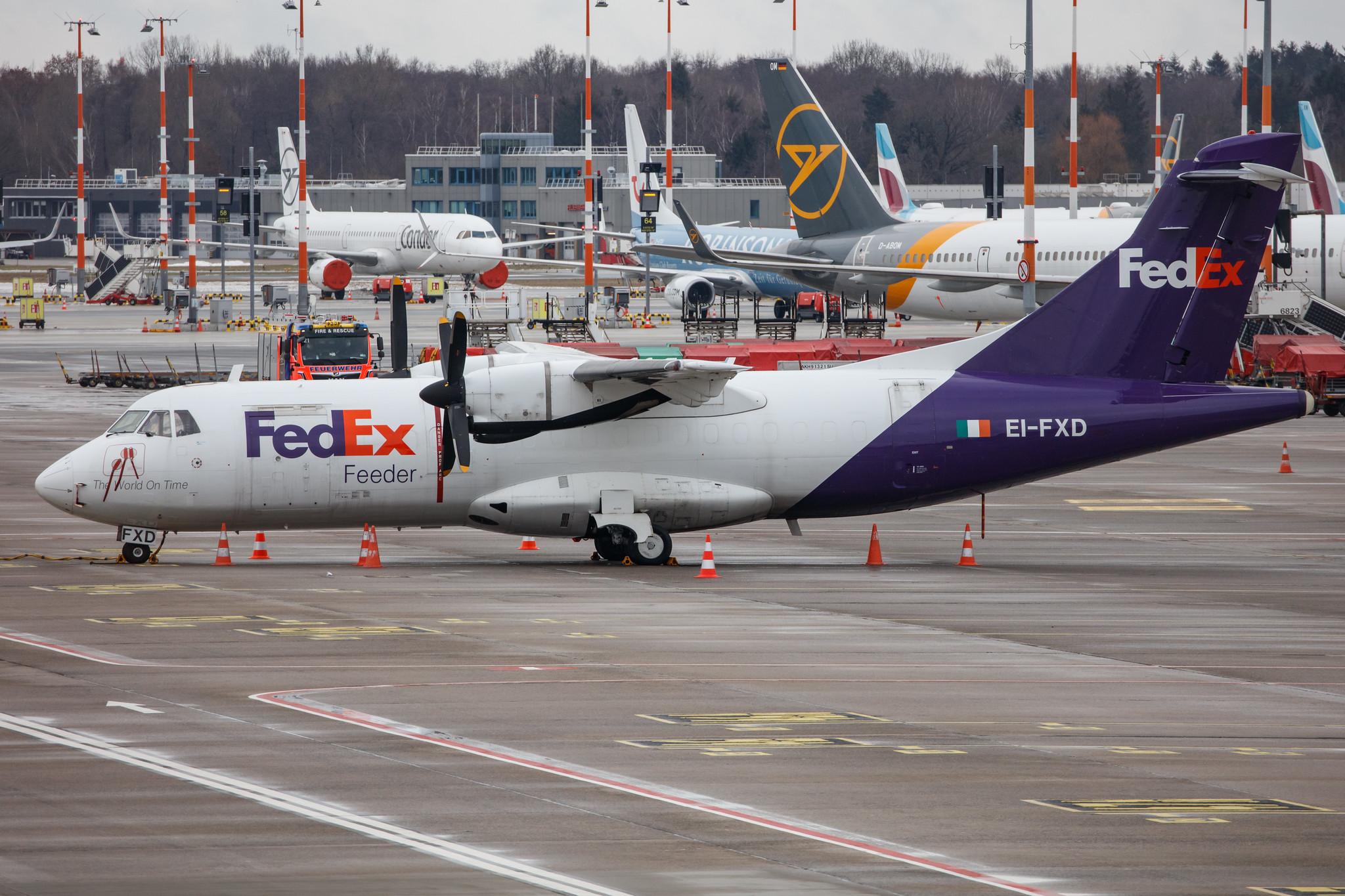 Hamburg Airport: FedEx (FX / FXD) | Operator: ASL Airlines Ireland |  ATR 42-300(F) AT43 | EI-FXD | MSN 0273