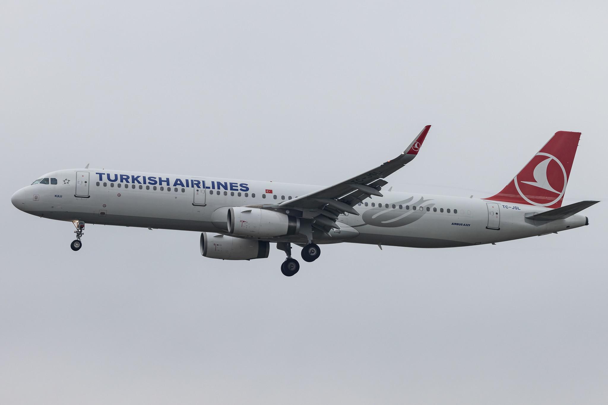 Hamburg Airport: Turkish Airlines (TK / THY) |  Airbus A321-231 A321 | TC-JSL | MSN 5667