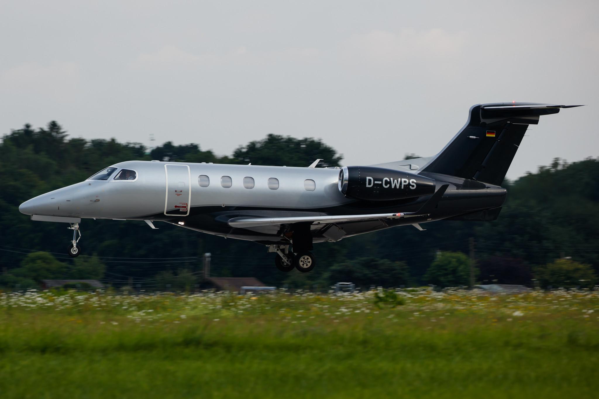 Hamburg Airport: Private owner |  Embraer Phenom 300 E55P | D-CWPS | MSN 50500324
