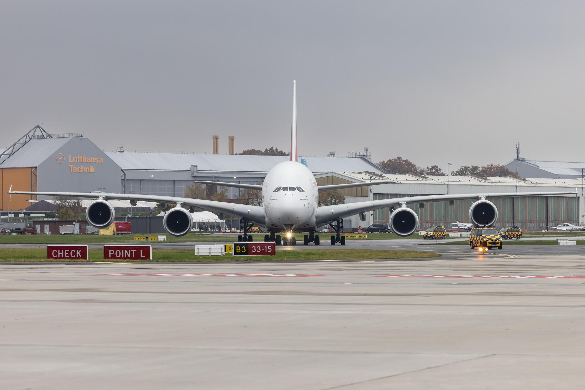 Hamburg Airport: Emirates (EK / UAE) |  Livery: Expo 2020 - Sustainability Livery |  Airbus A380-861 A388 | A6-EOW | MSN 207