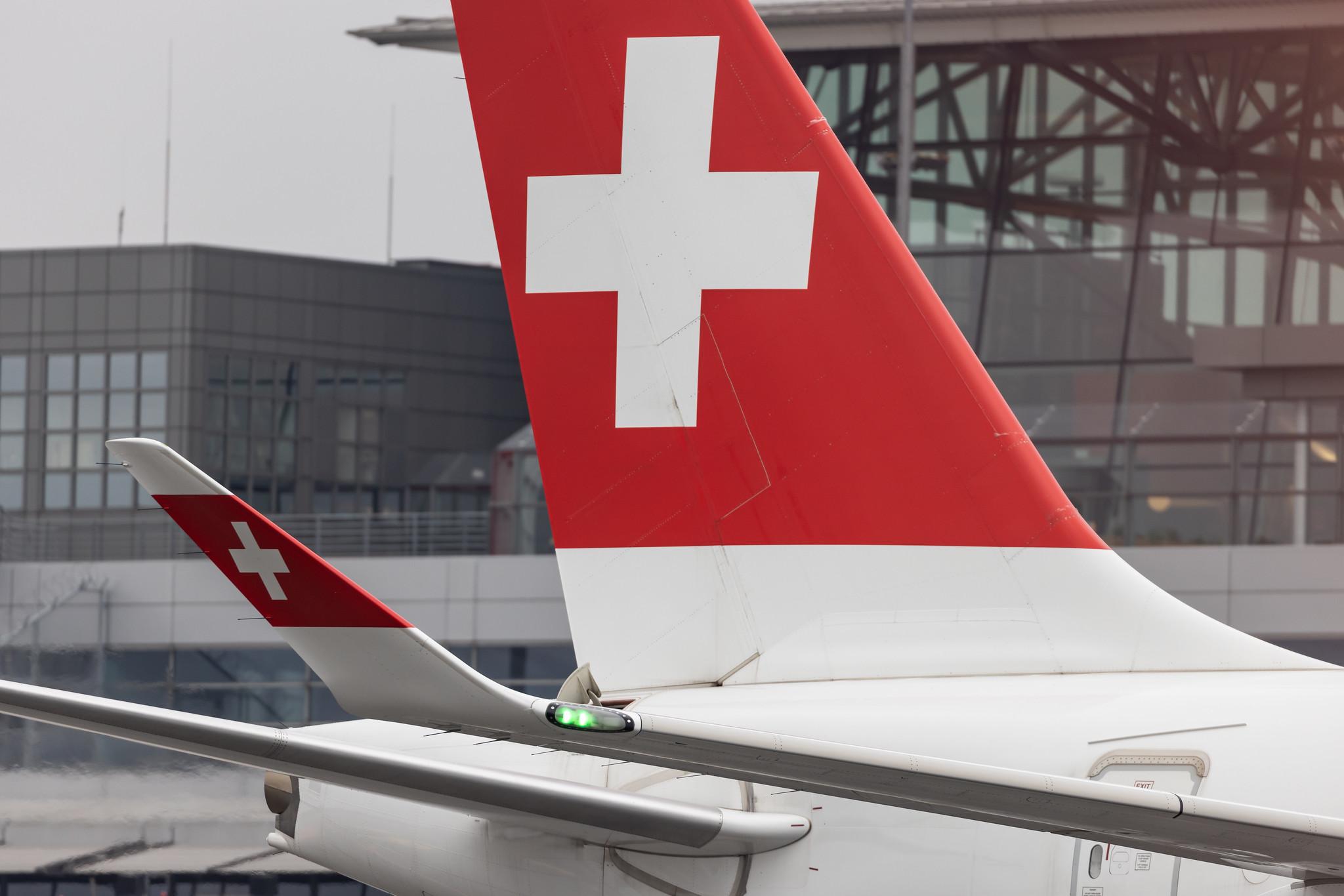 Hamburg Airport: Swiss (LX / SWR) |  Airbus A220-300 BCS3 | HB-JCN | MSN 55032