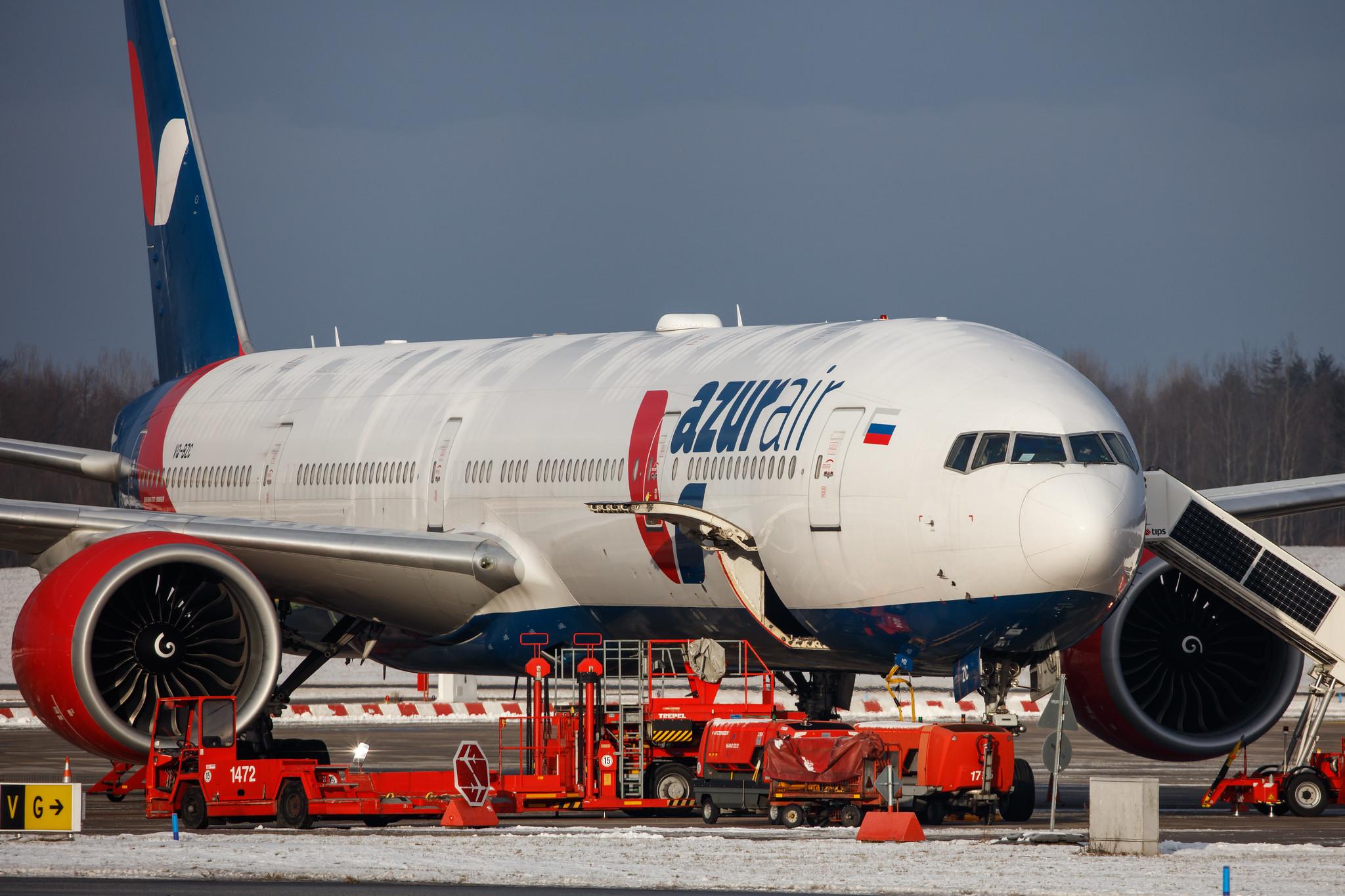 Hamburg Airport: Azur Air (ZF / AZV) |  Boeing 777-31H(ER) B77W | VQ-BZC | MSN 32729