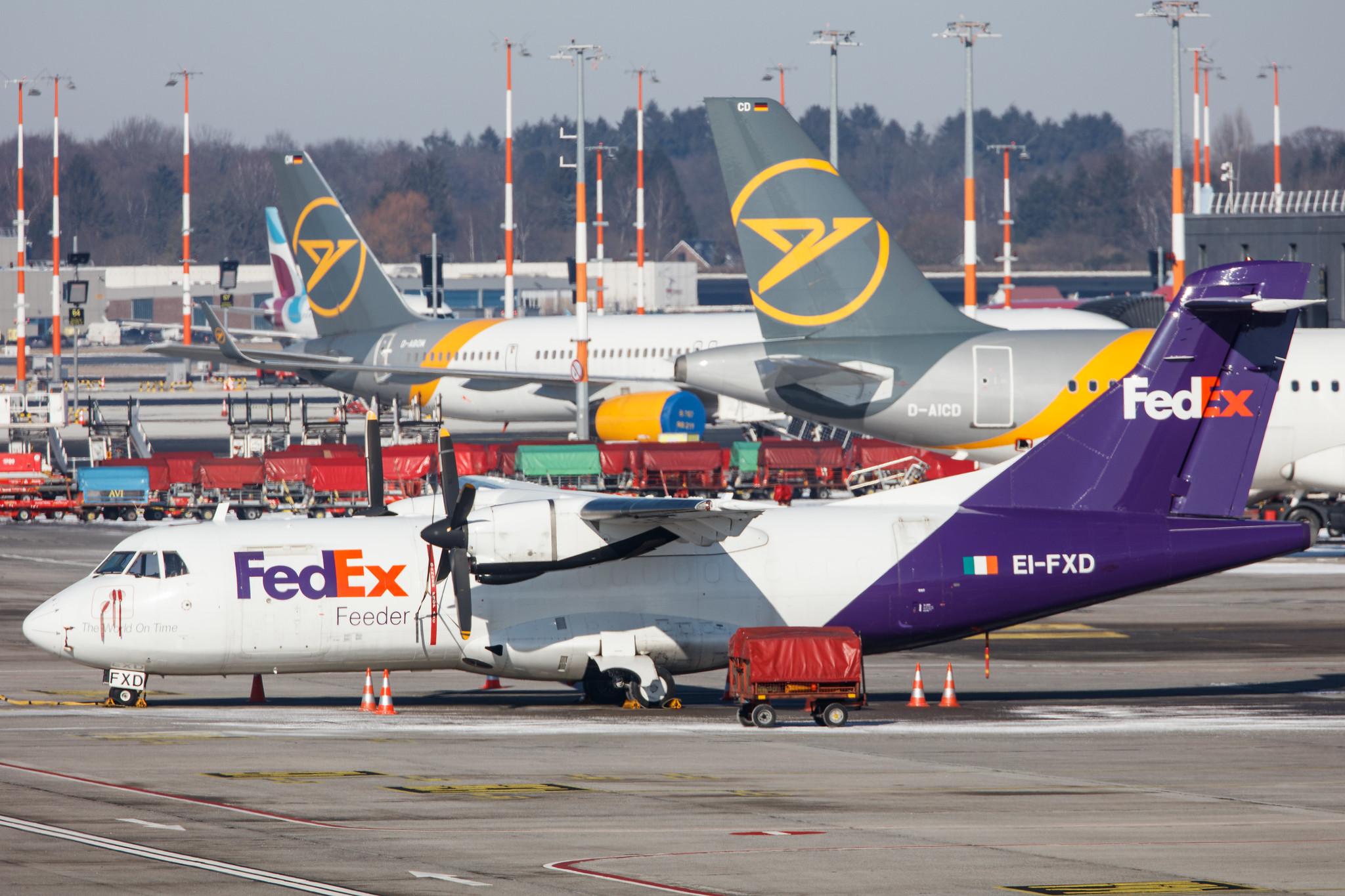 Hamburg Airport: FedEx (FX / FXD) | Operator: ASL Airlines Ireland |  ATR 42-300(F) AT43 | EI-FXD | MSN 0273