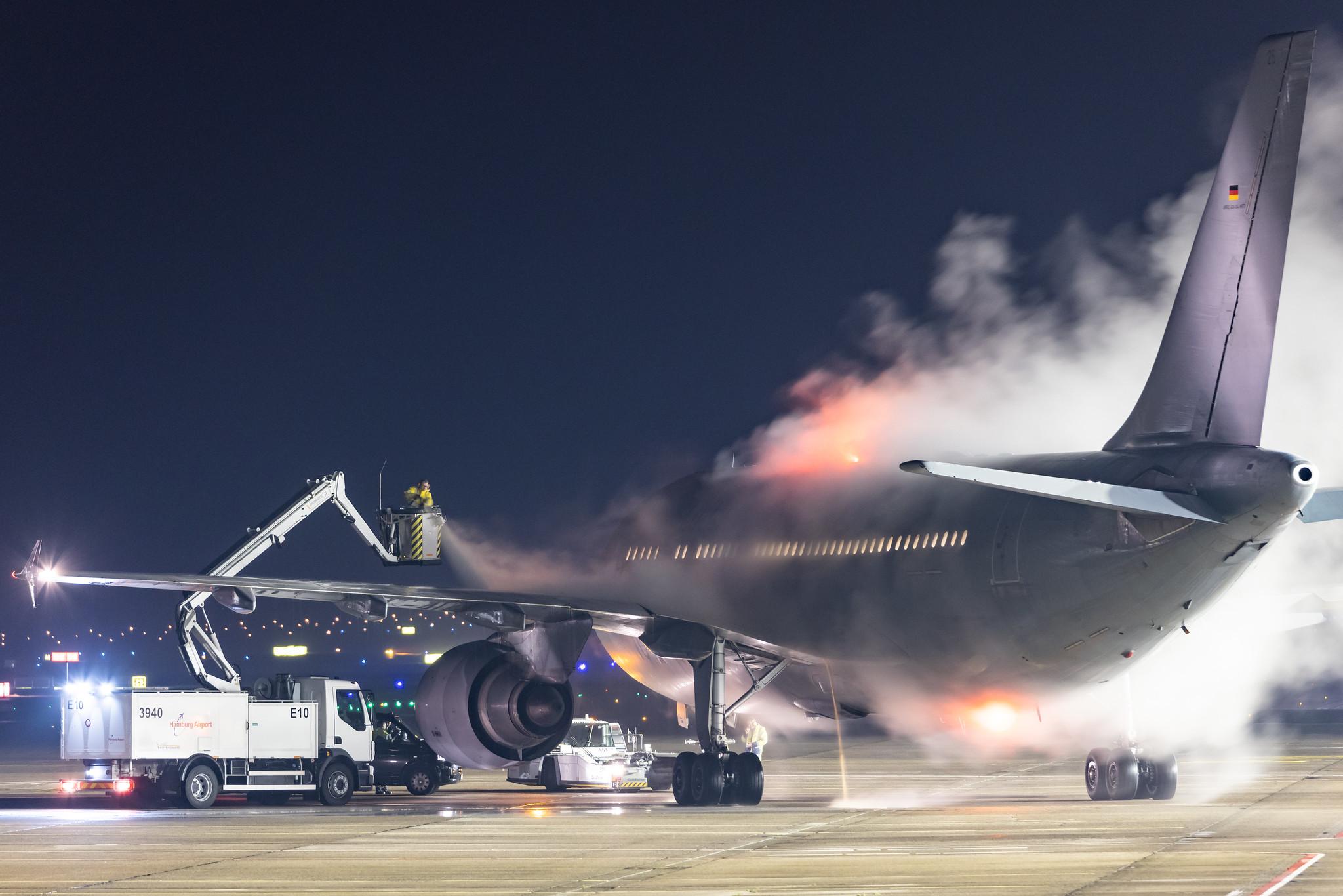 Hamburg Airport:  German Air Force (/ GAF) | Airbus A310-304 MRTT A310 | 10+25 | MSN 484
