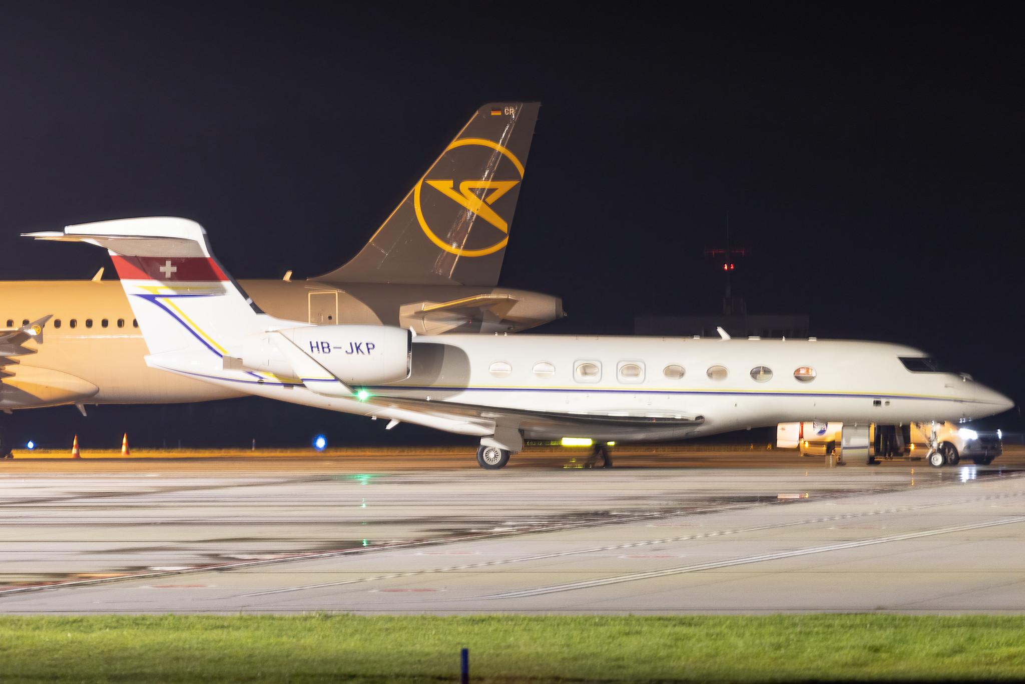 Hamburg Airport: Jet Aviation Business Jets (/ PJS) |  Gulfstream G650 GLF6 | HB-JKP | MSN 6370