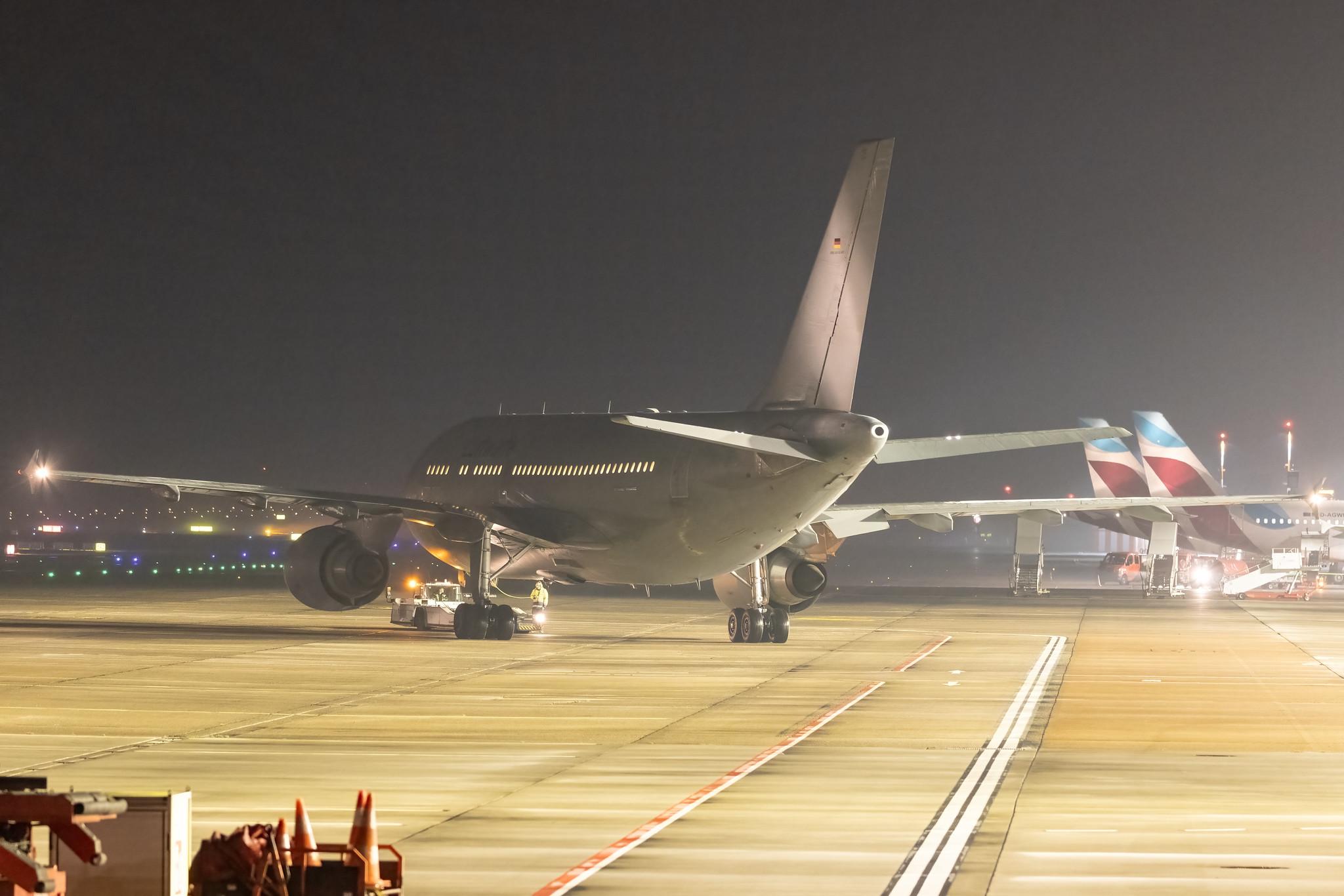 Hamburg Airport:  German Air Force (/ GAF) | Airbus A310-304 MRTT A310 | 10+25 | MSN 484